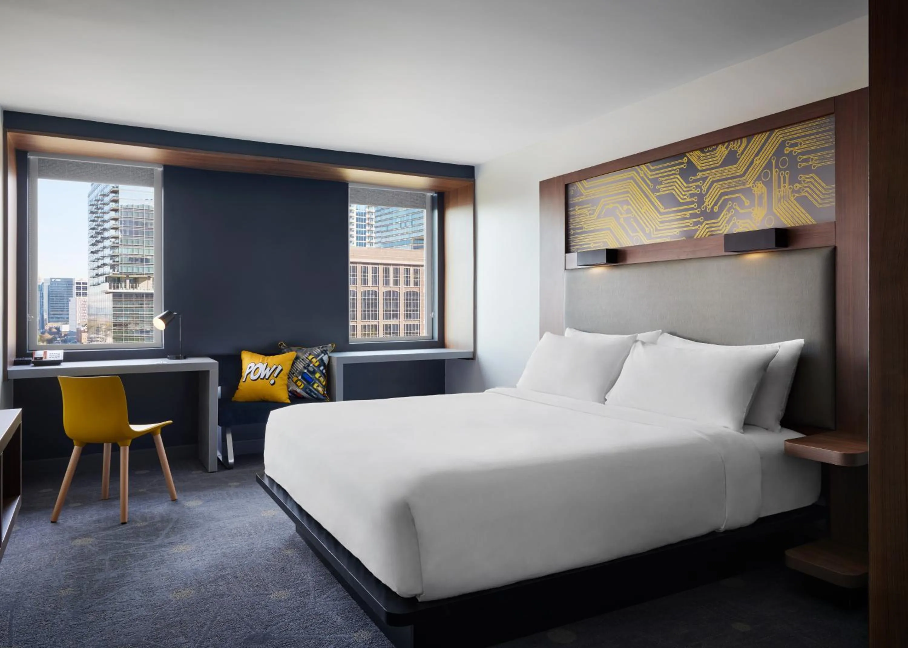 Bedroom, Bed in Aloft Atlanta Downtown