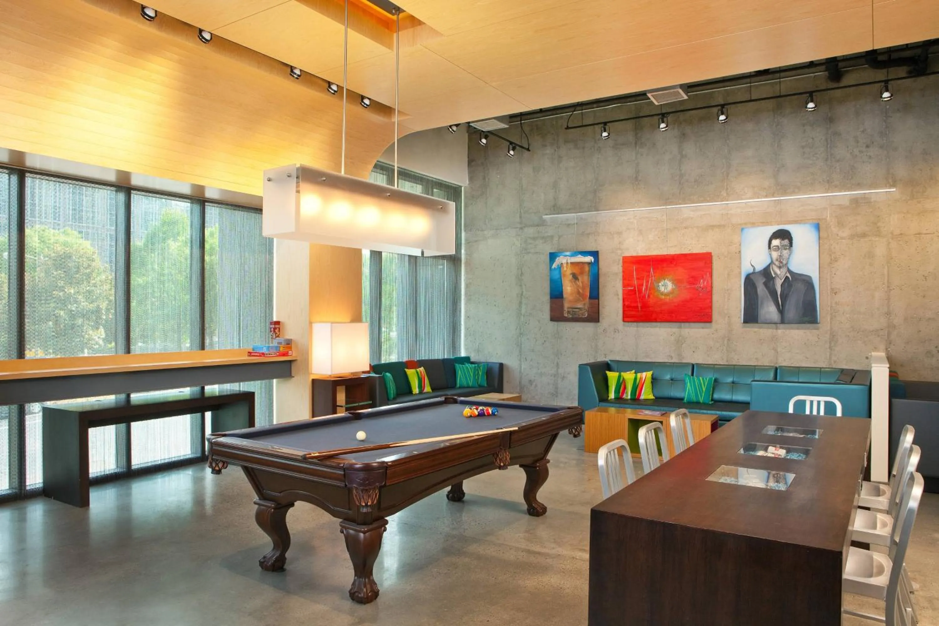 Lounge or bar in Aloft Atlanta Downtown