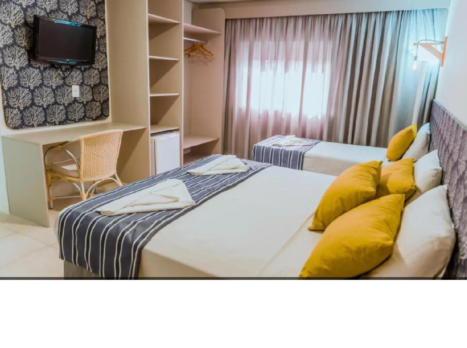 Photo of the whole room, Bed in Baía Branca Beach Resort