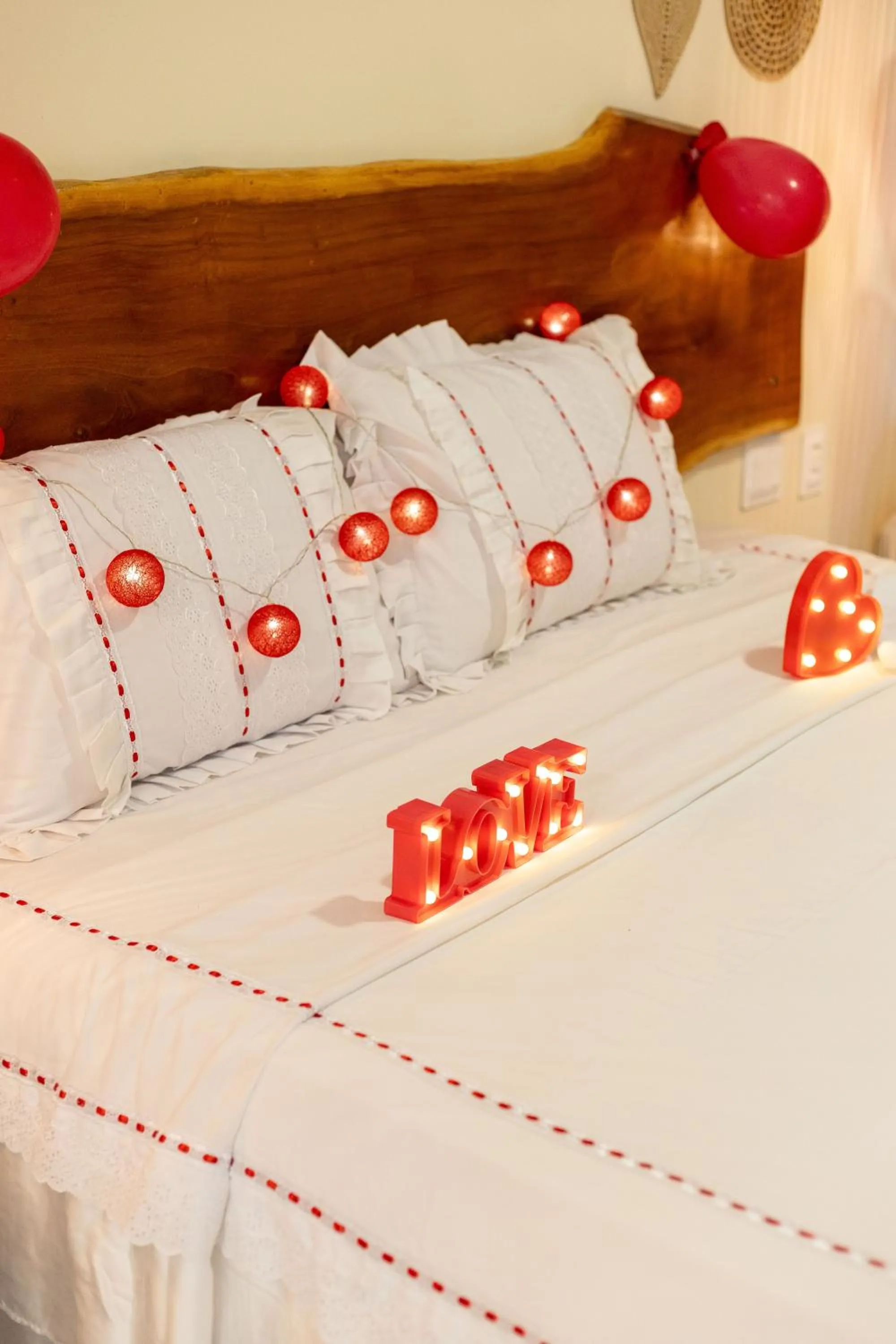 Bed in Baía Branca Beach Resort