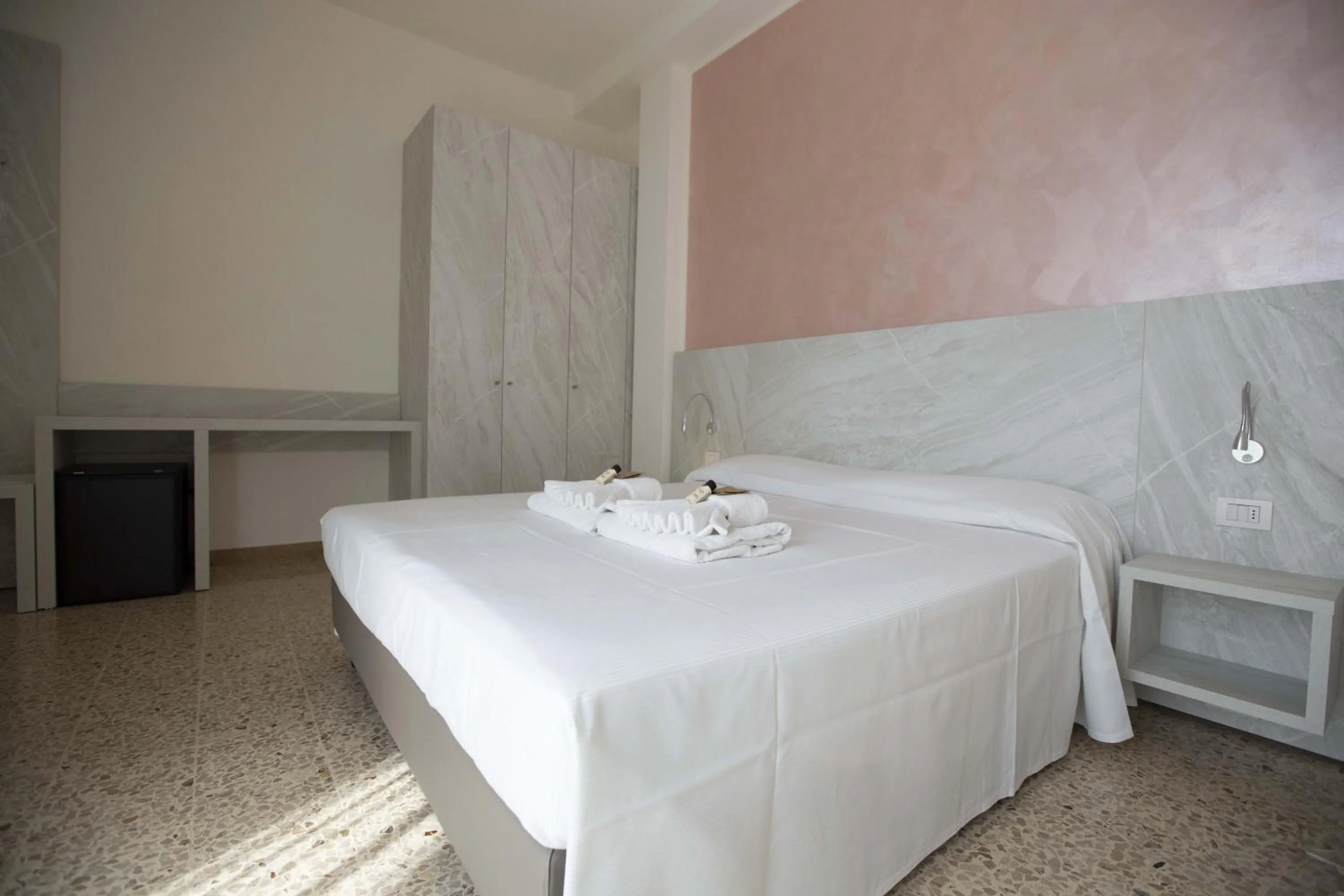 Bed in Hotel Confort