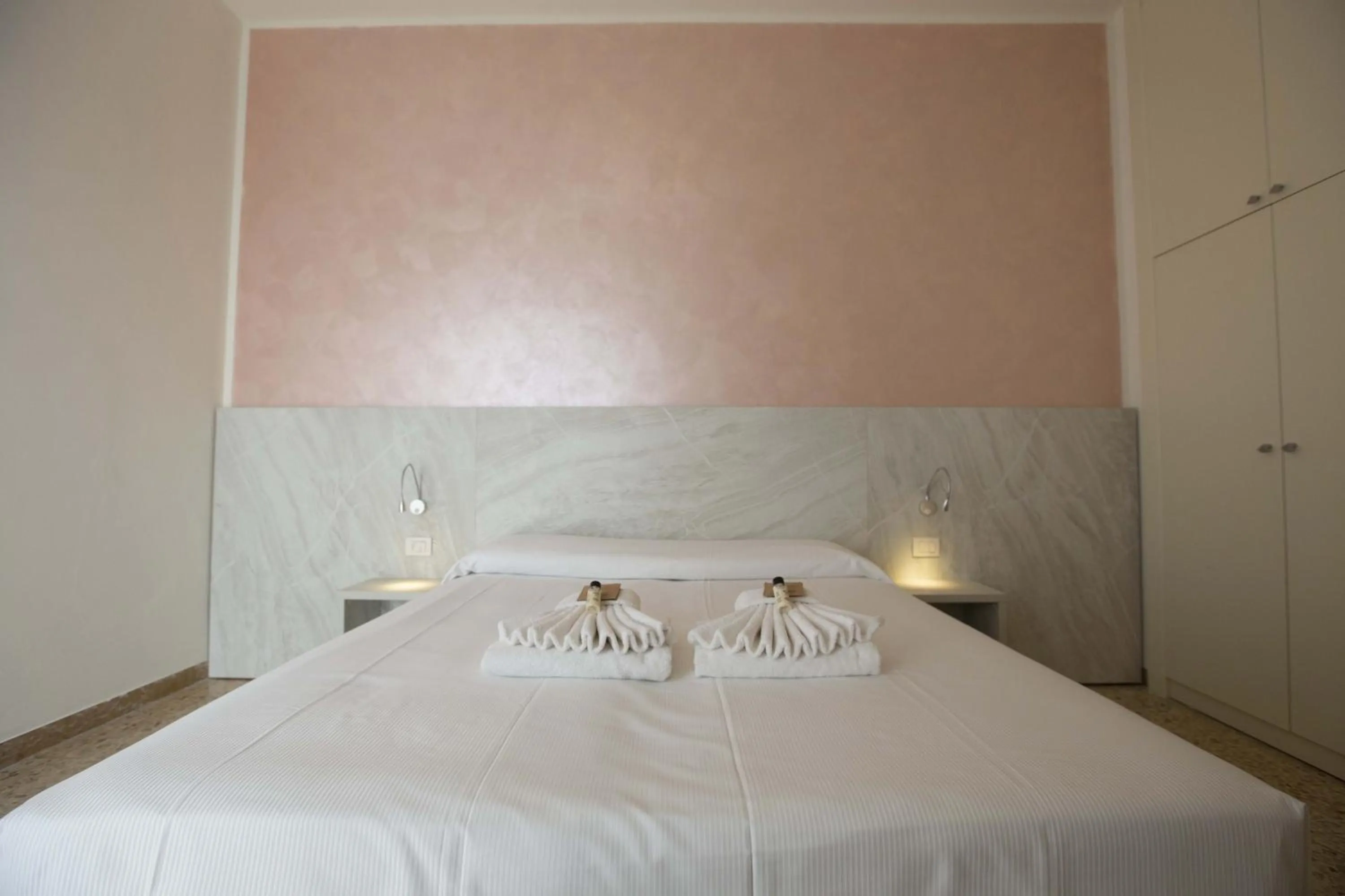 Bed in Hotel Confort