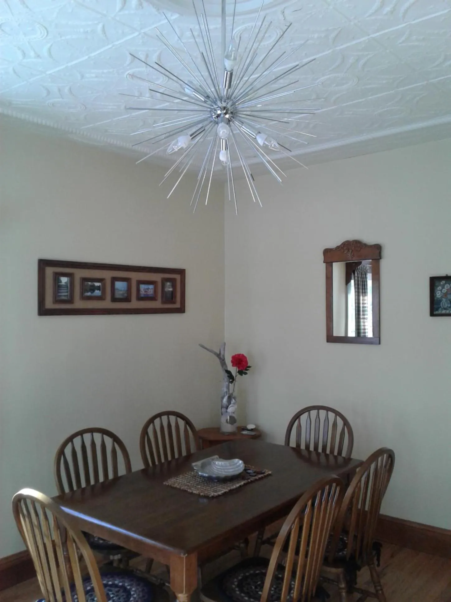 Dining area in B&B Art of Germany