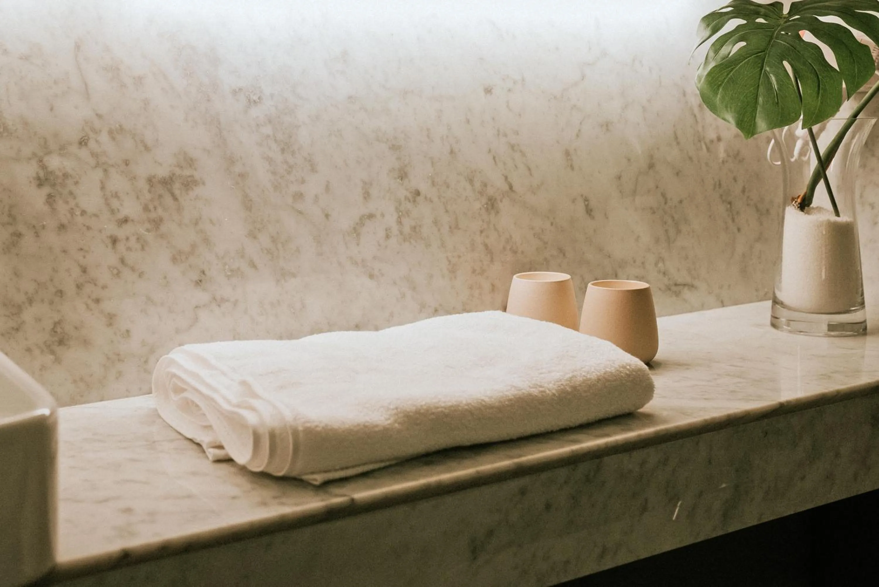 towels in Howard Johnson Plaza La Ribera