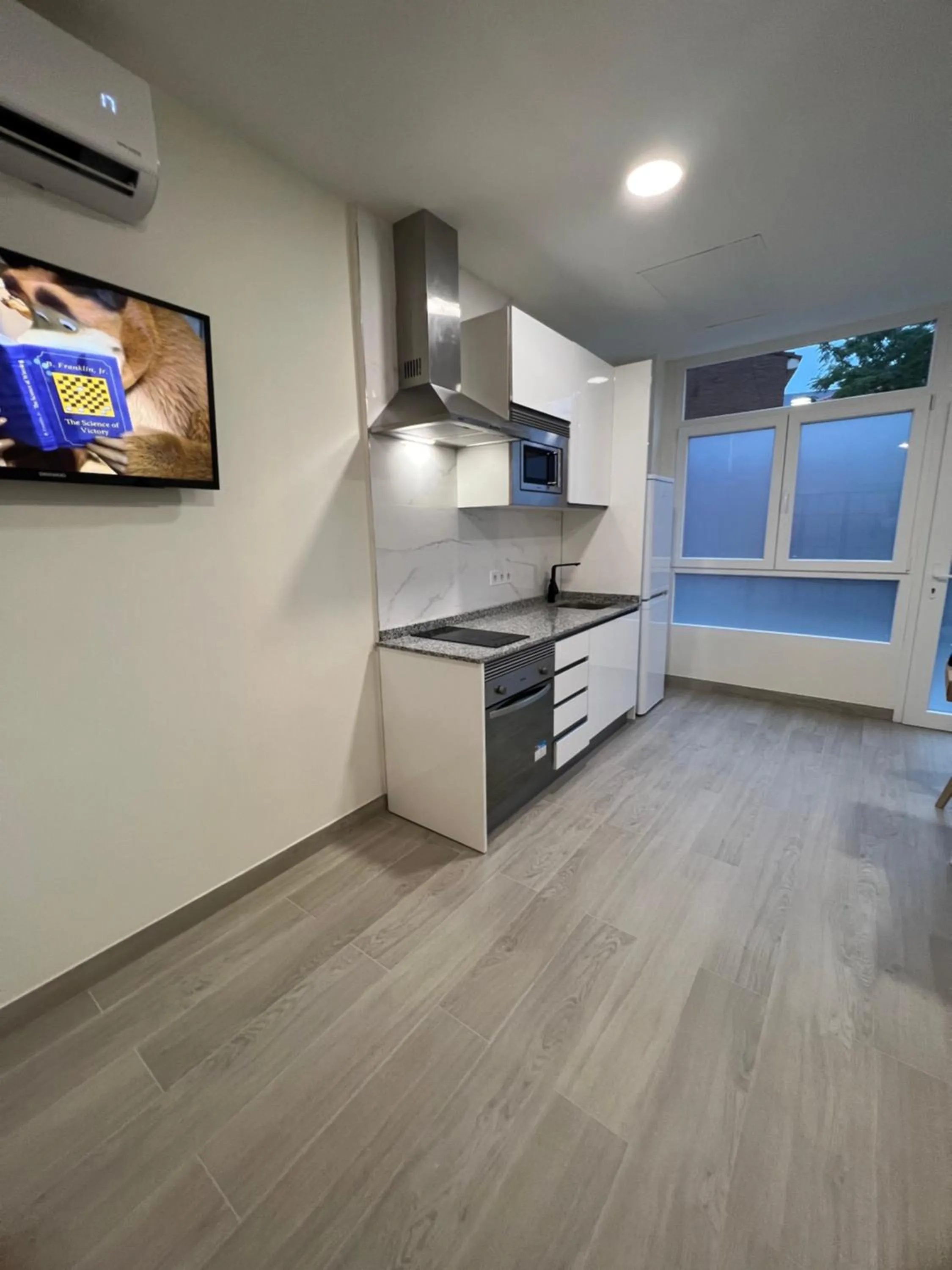 Kitchen or kitchenette in APARTAMENTO PLAYA Valencia