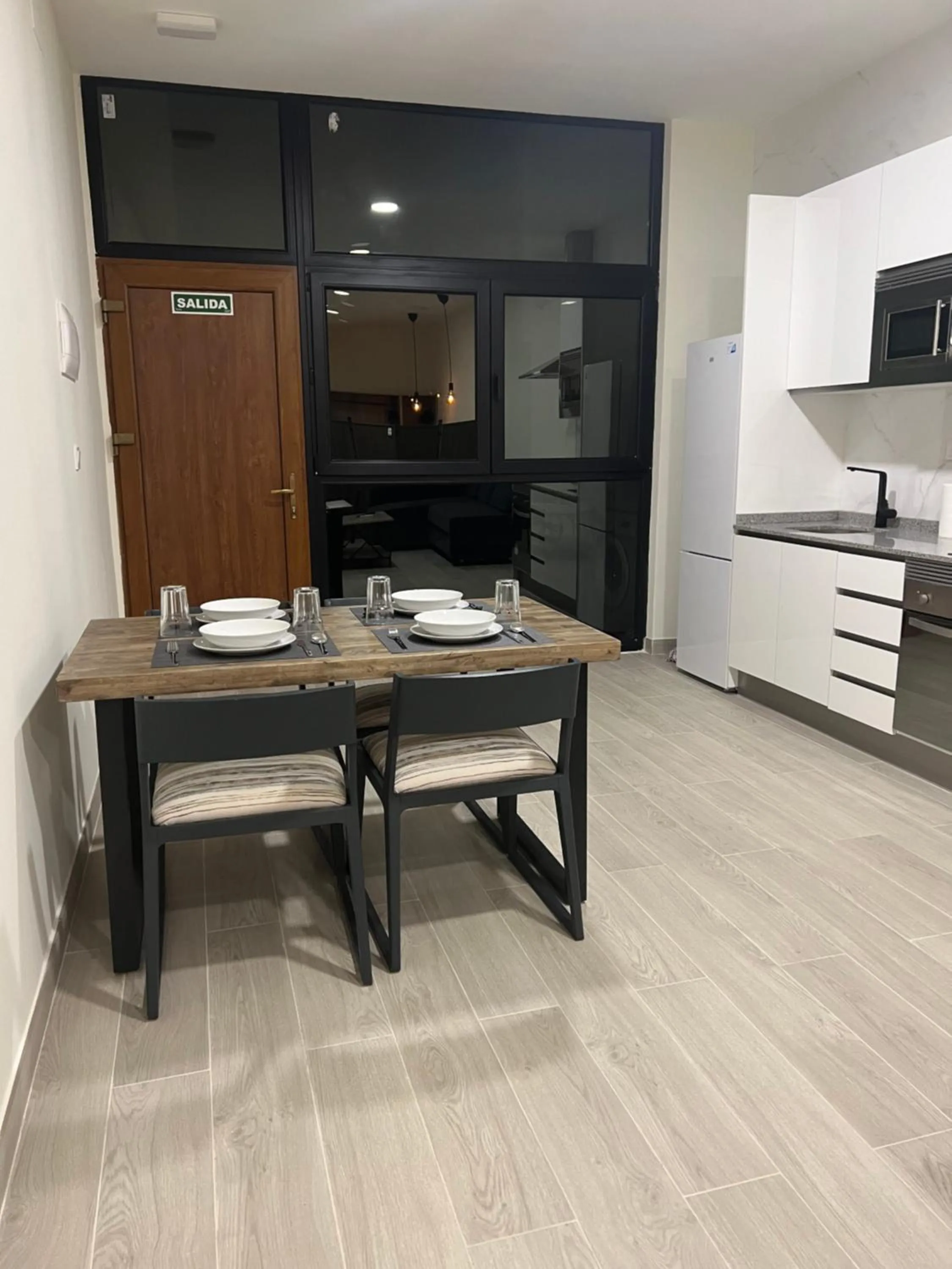 Dining area in APARTAMENTO PLAYA Valencia