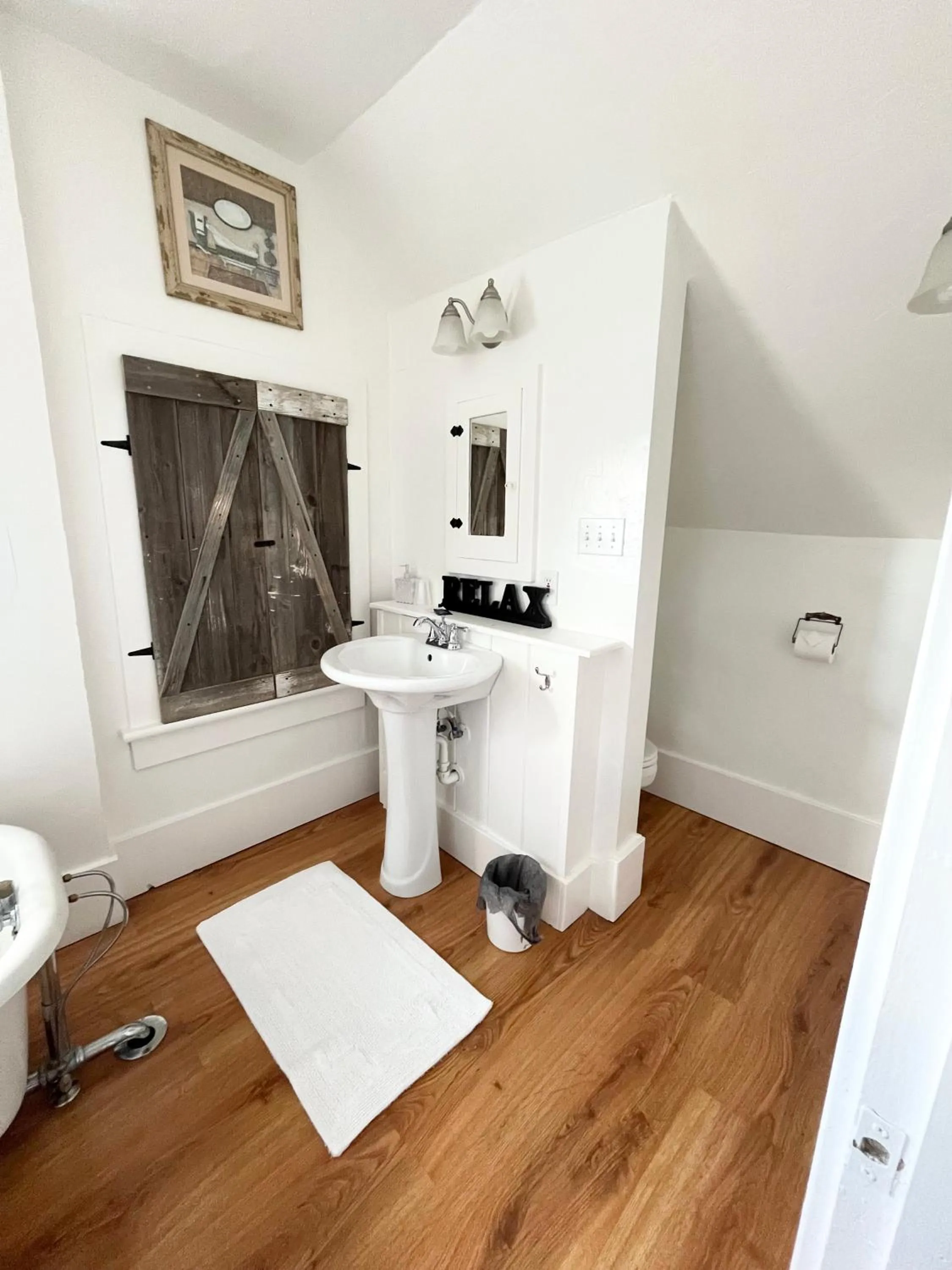 Bathroom in The Panguitch House