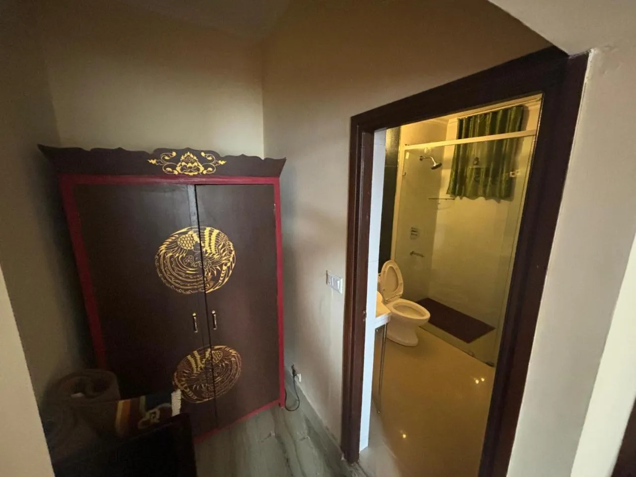 Shower in New Serkong House