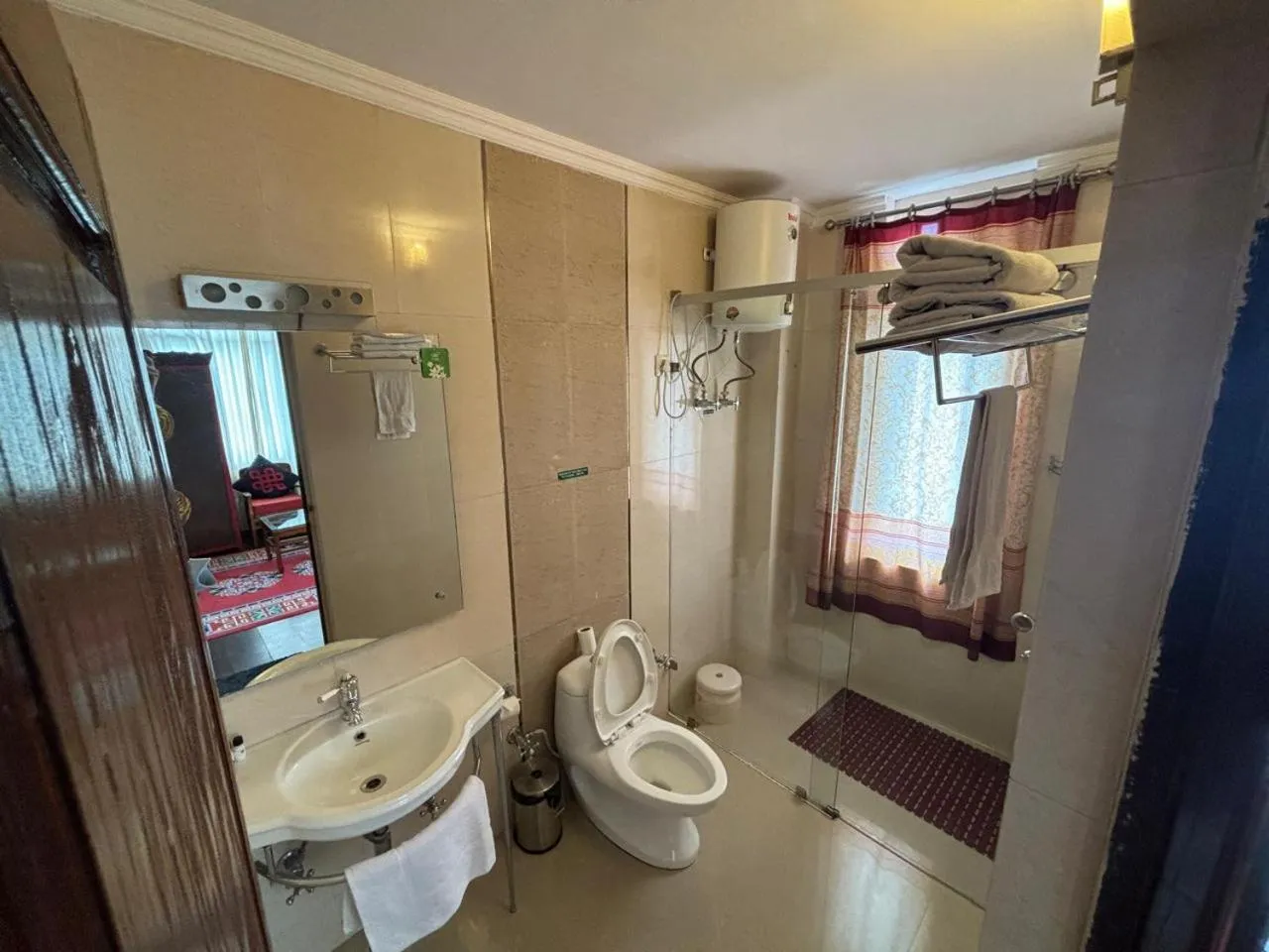 Shower in New Serkong House