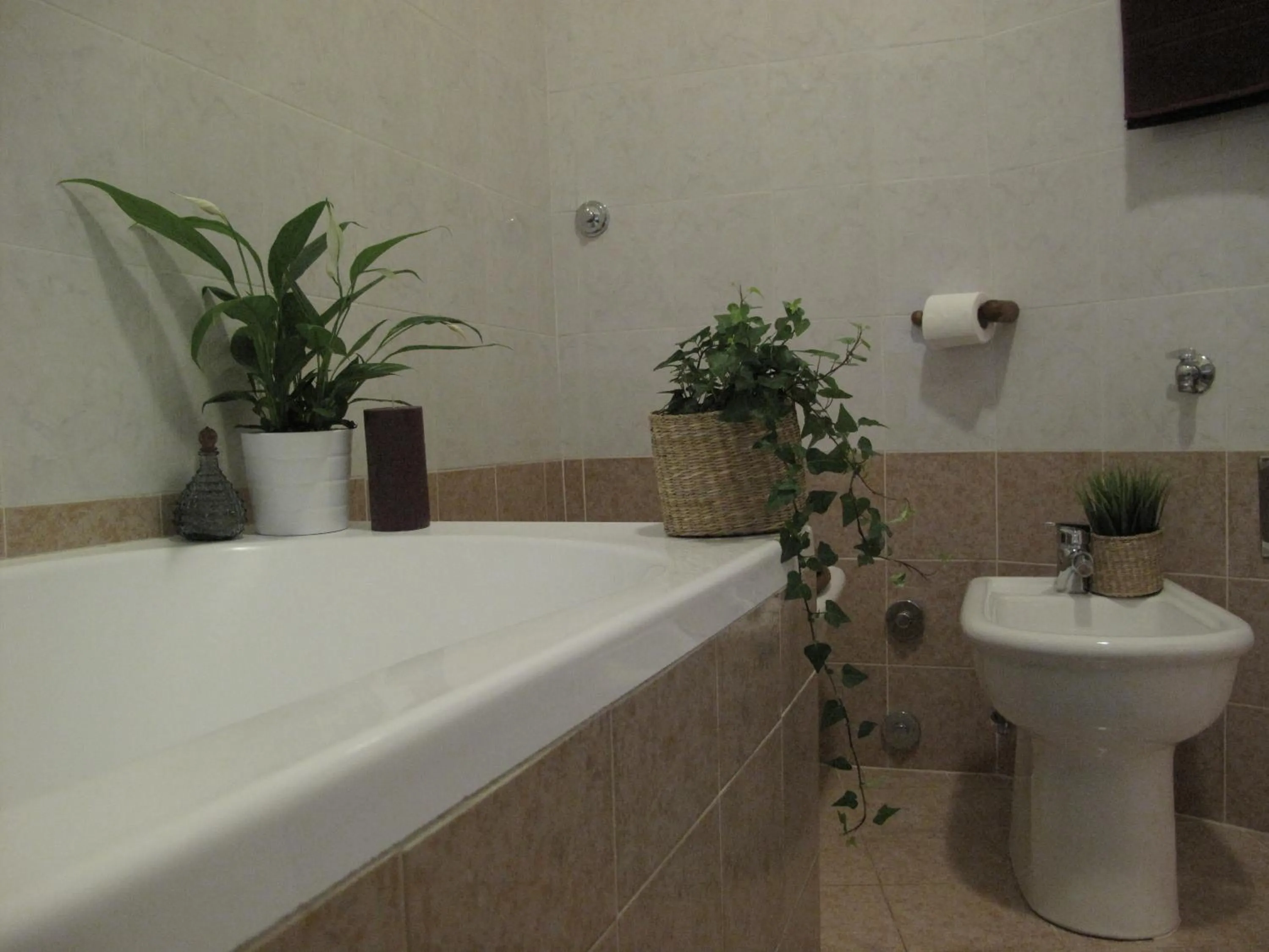 Bathroom in Arches Inn