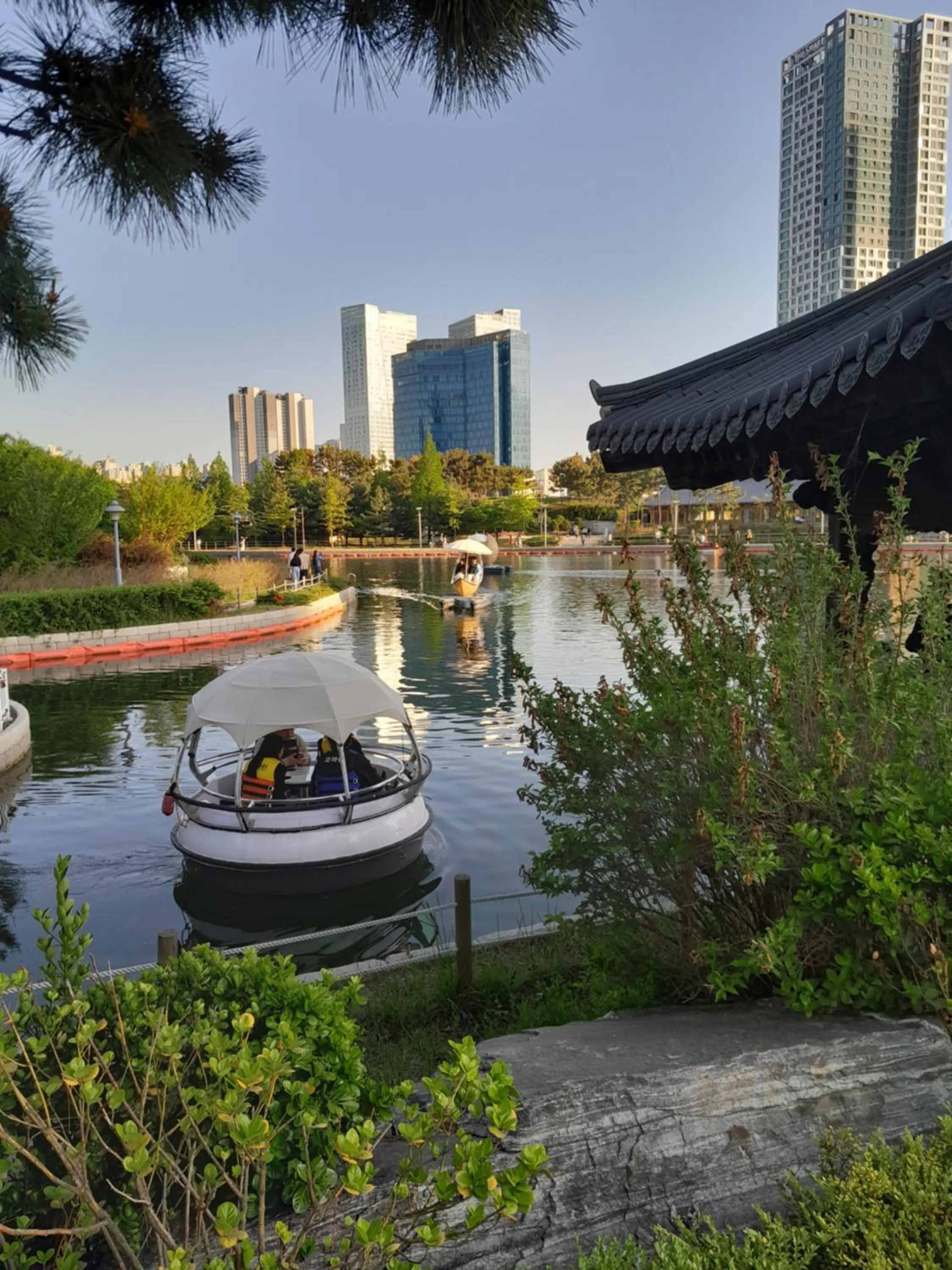 Songdo Halla Westernpark-SeaViewRoom Hotel-바다전망