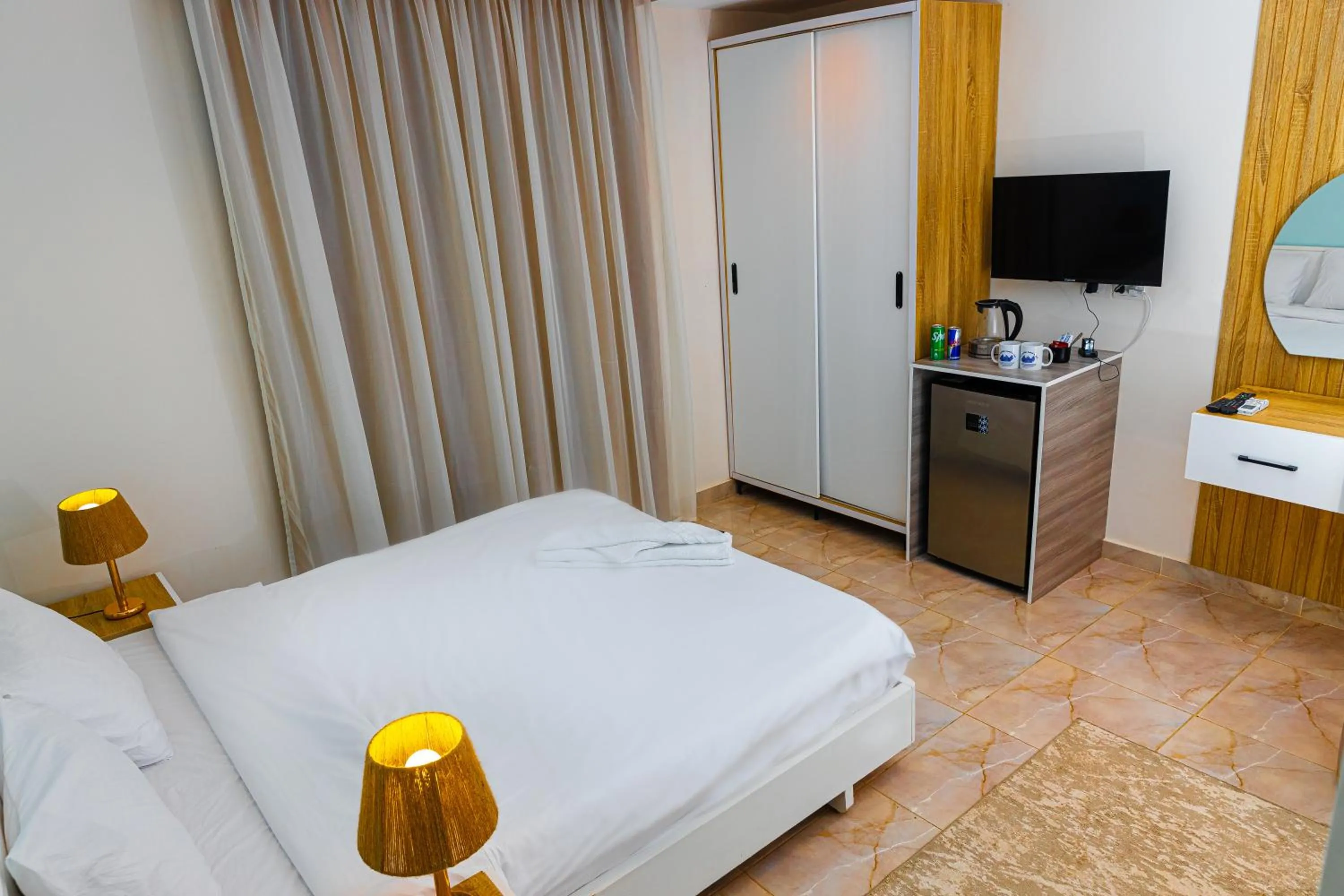 Bed in Pyramids Land Hotel