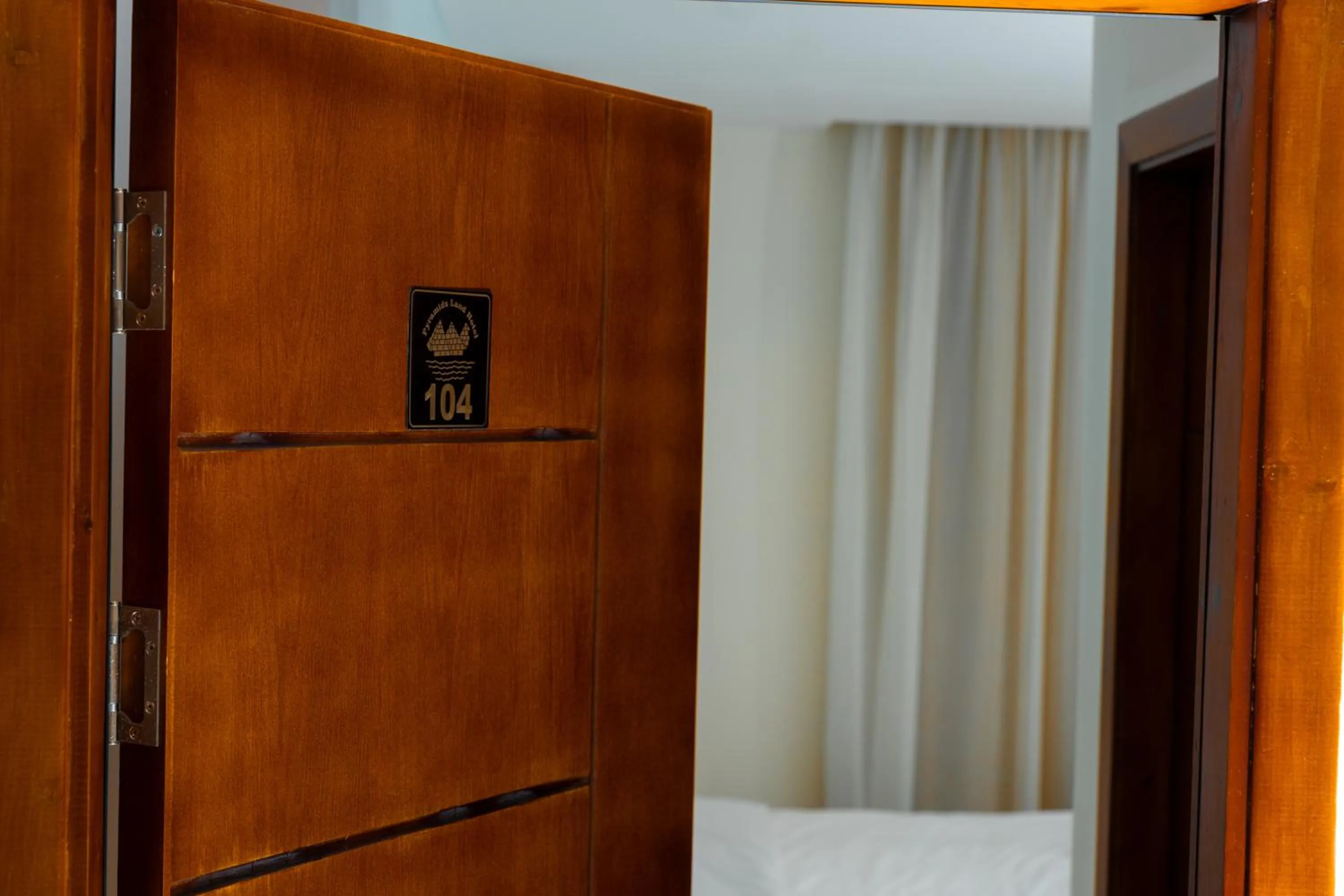 Bedroom in Pyramids Land Hotel