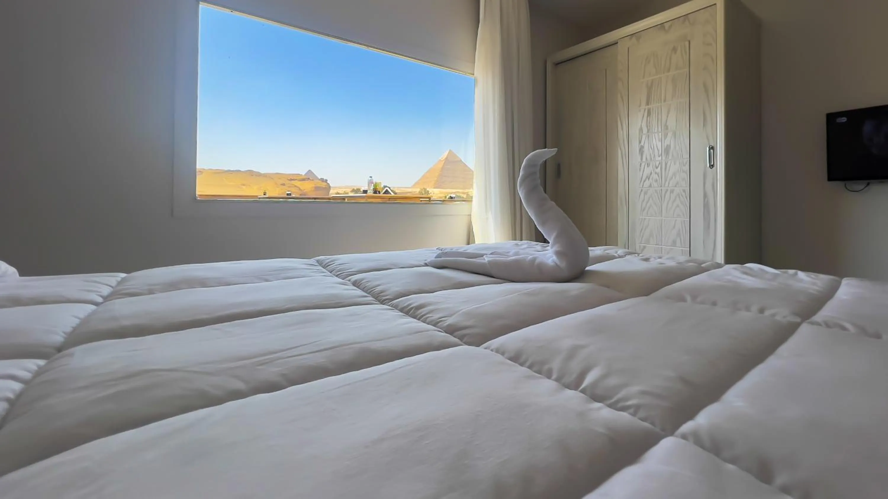 Natural landscape, Bed in Pyramids Land Hotel