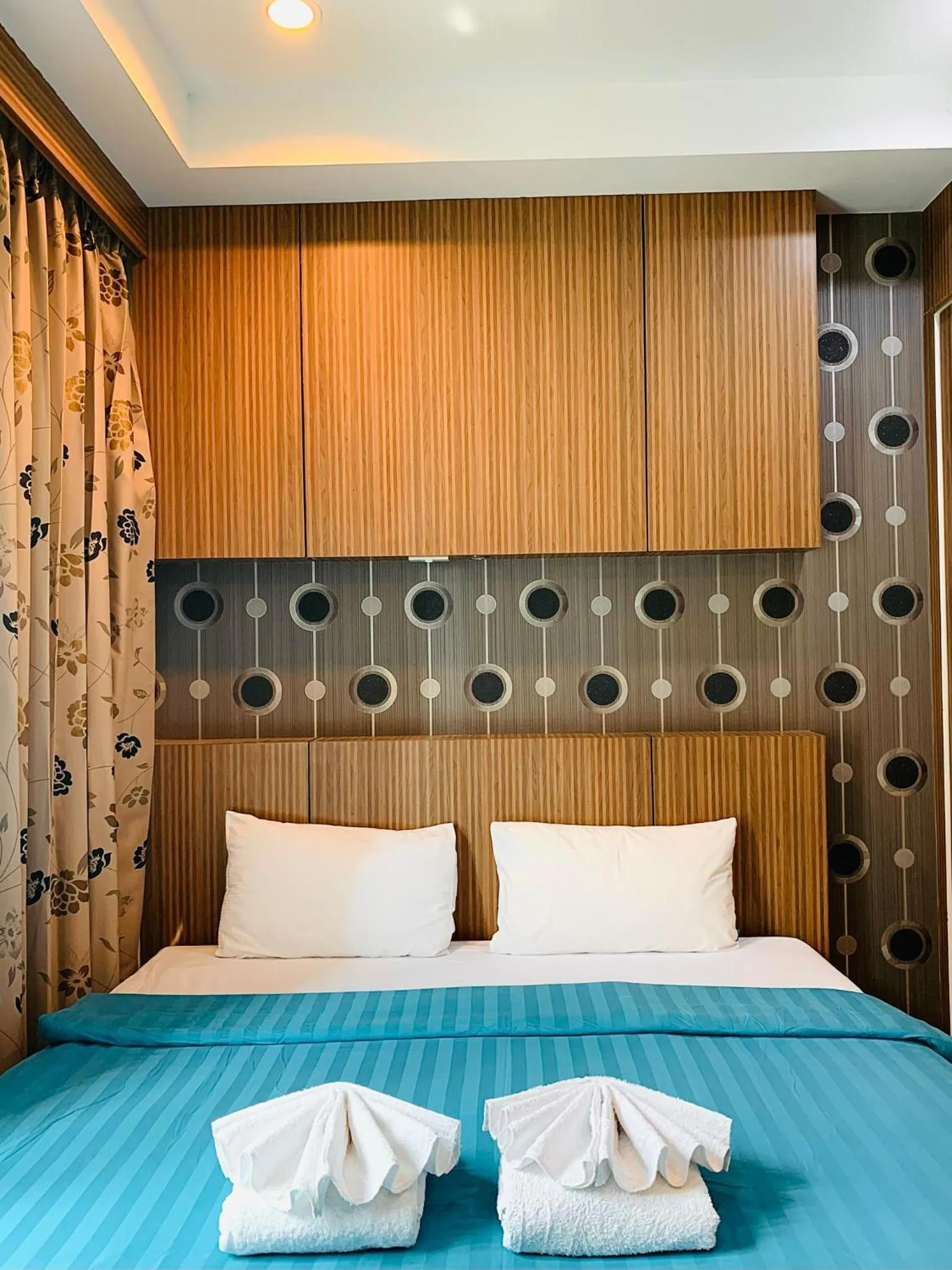 Rivana hotel by sandara boutique Inn