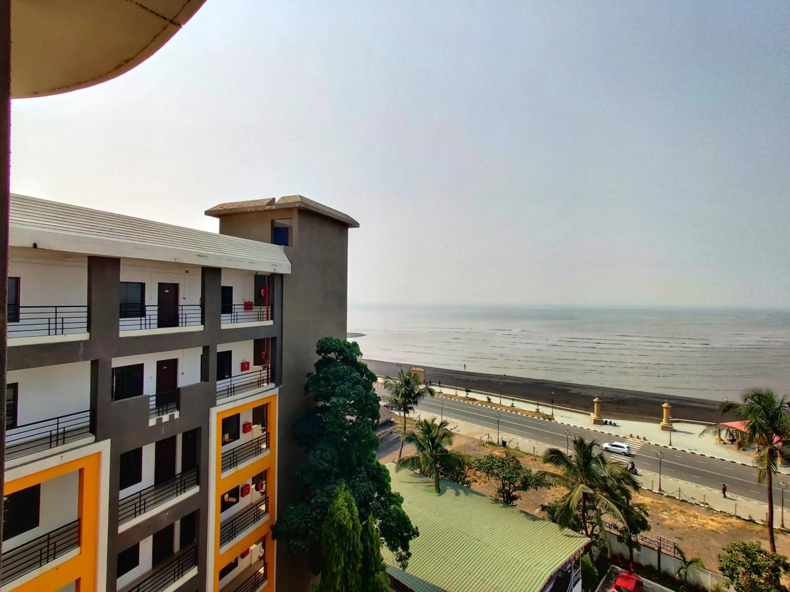 Beach in Golden Chariot Hotel Daman