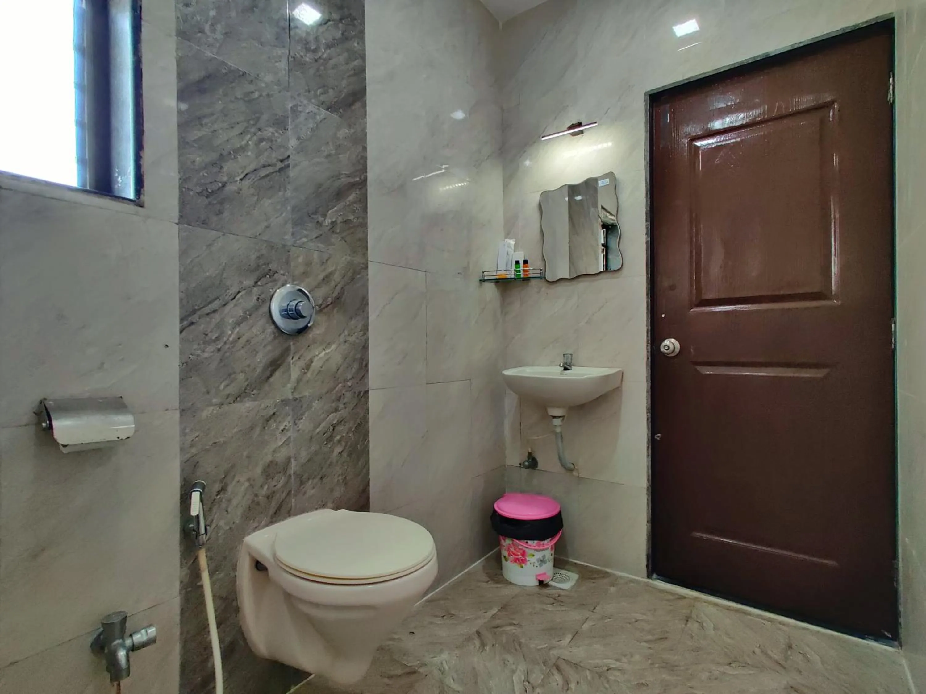 Toilet in Golden Chariot Hotel Daman