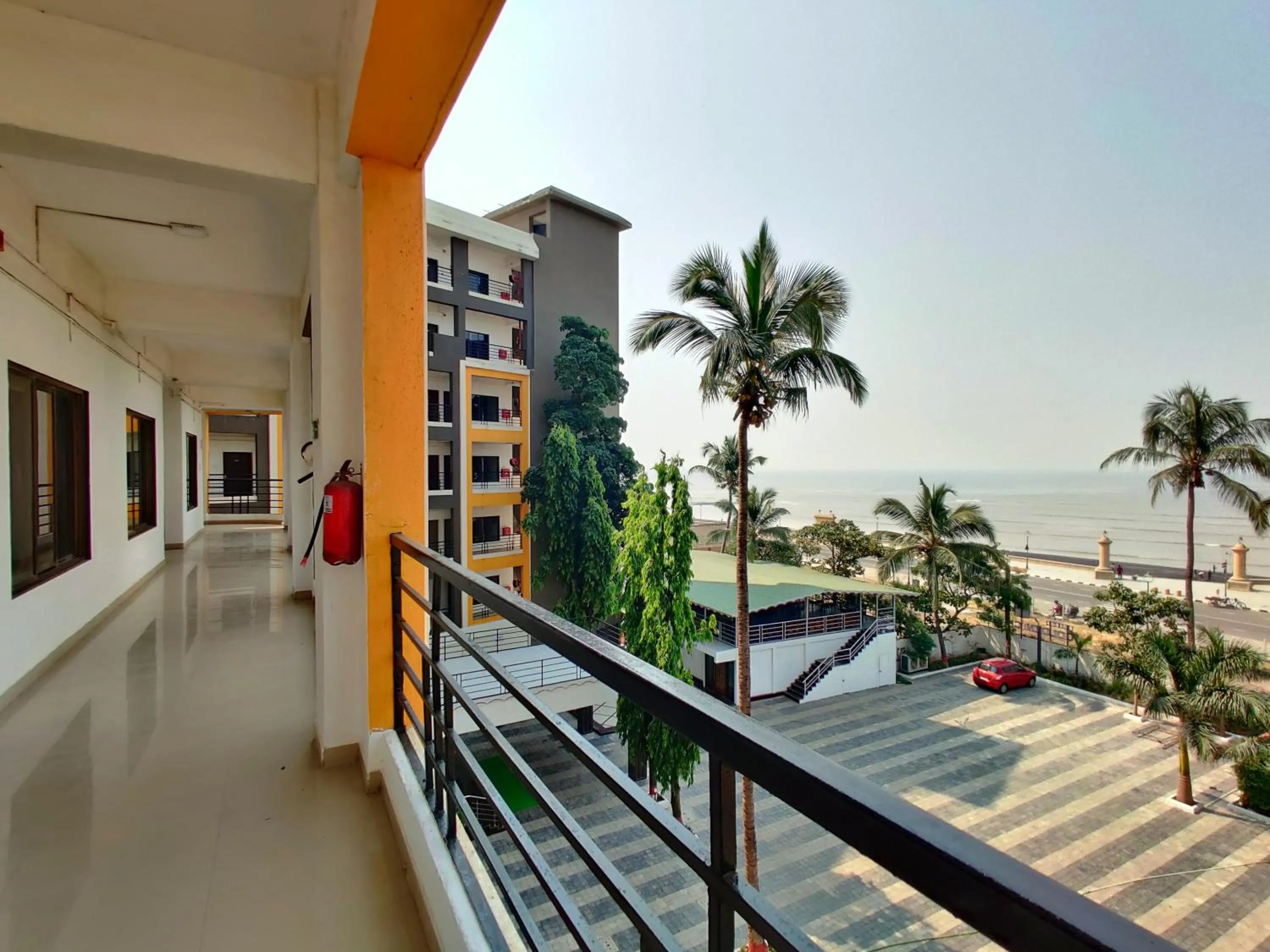 Property building in Golden Chariot Hotel Daman