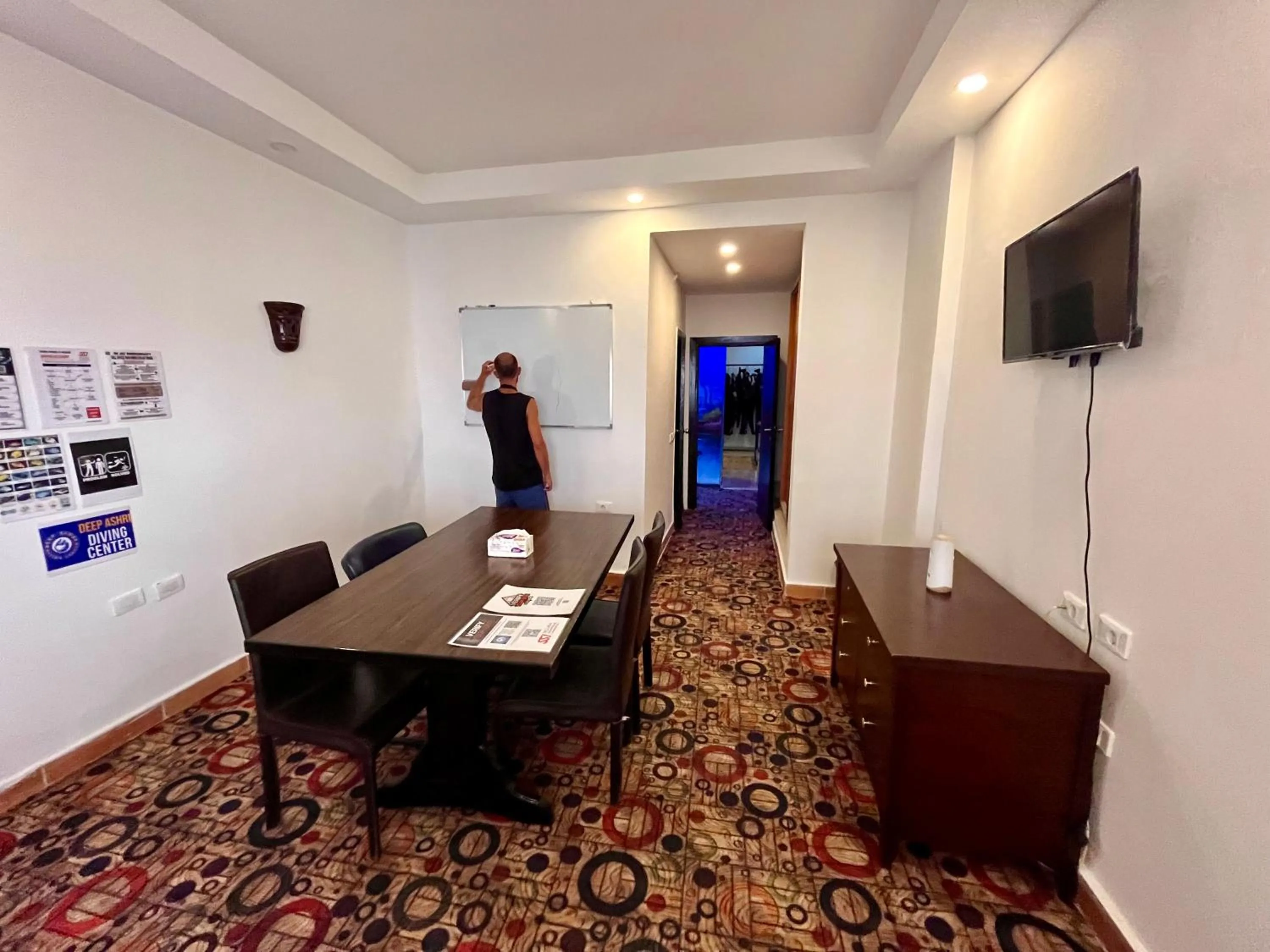 Diving in Star House Hotel