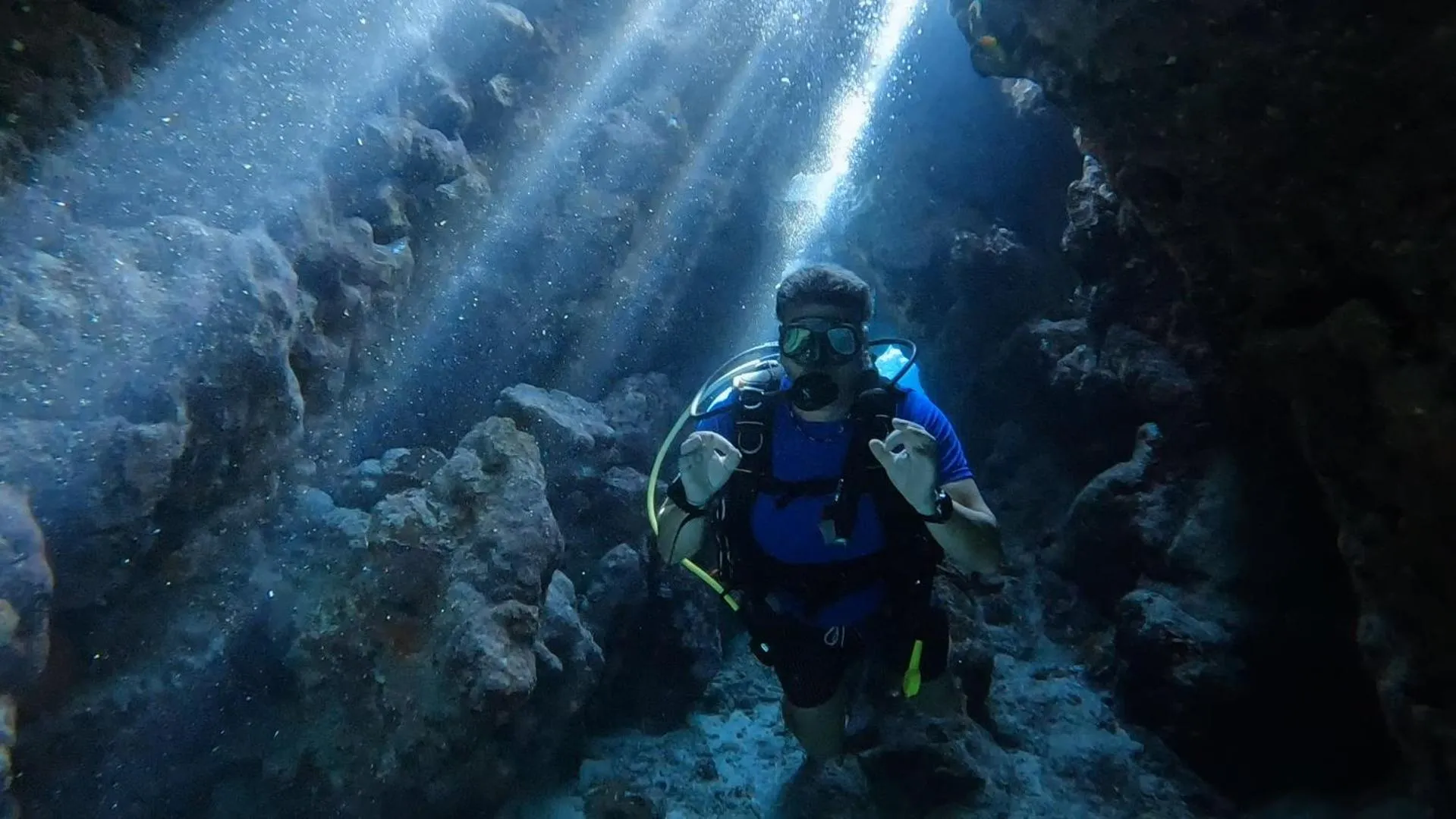 Diving in Star House Hotel