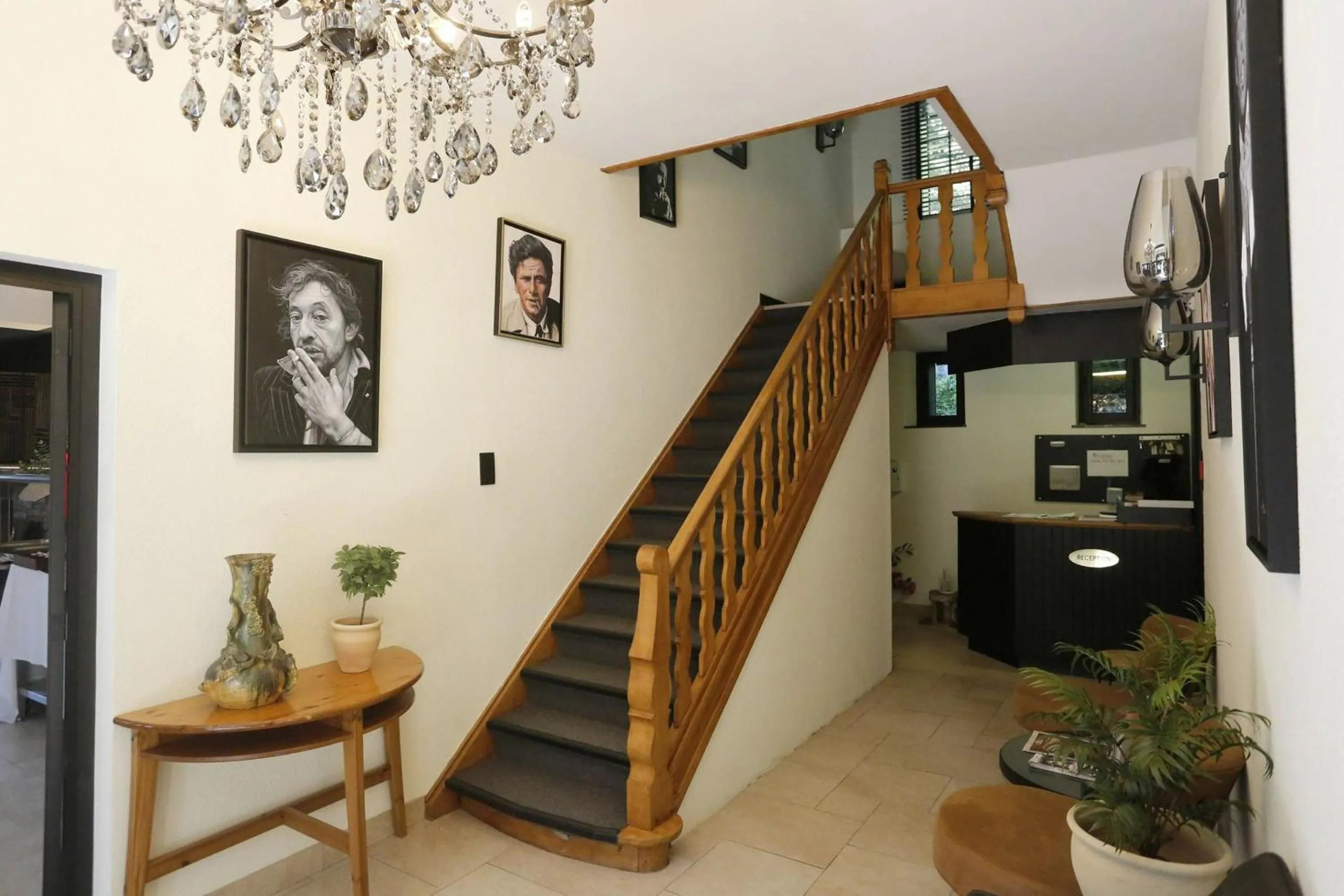 Facade/entrance in Hotel L'ermitage