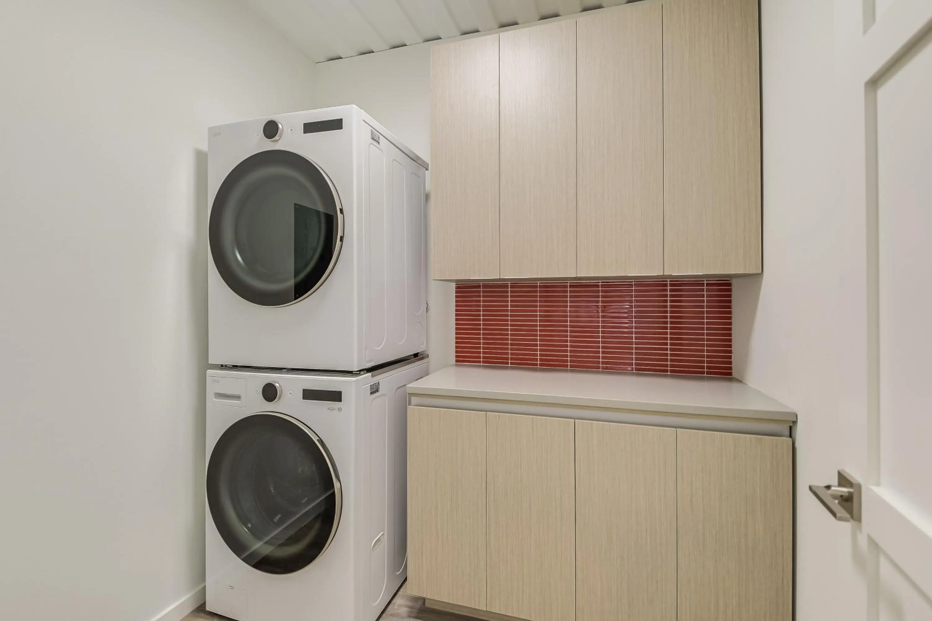 Other in Modern by the Sea Red ES1518