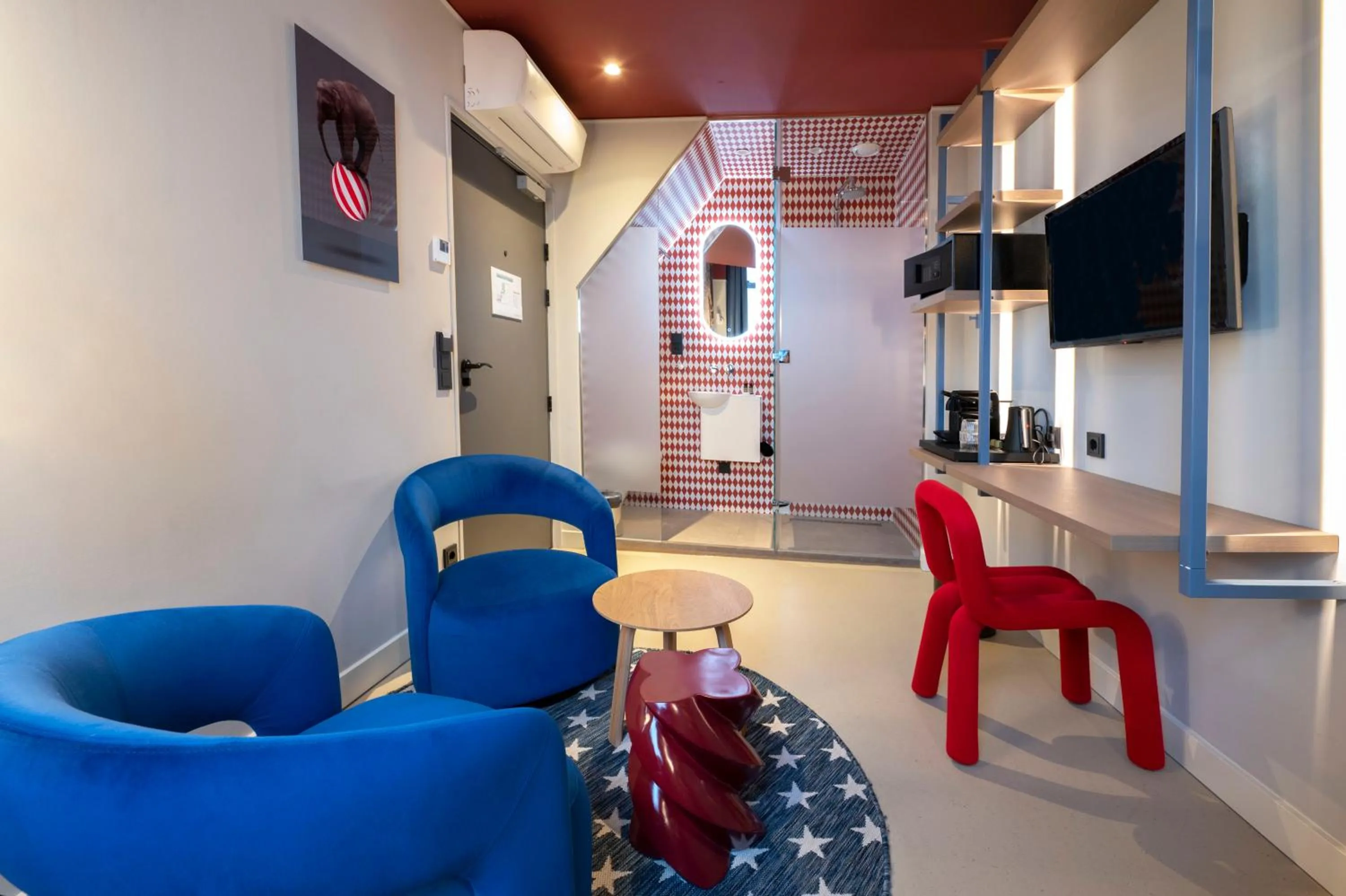 Living room in City Hotel Rembrandt Square - Just renovated