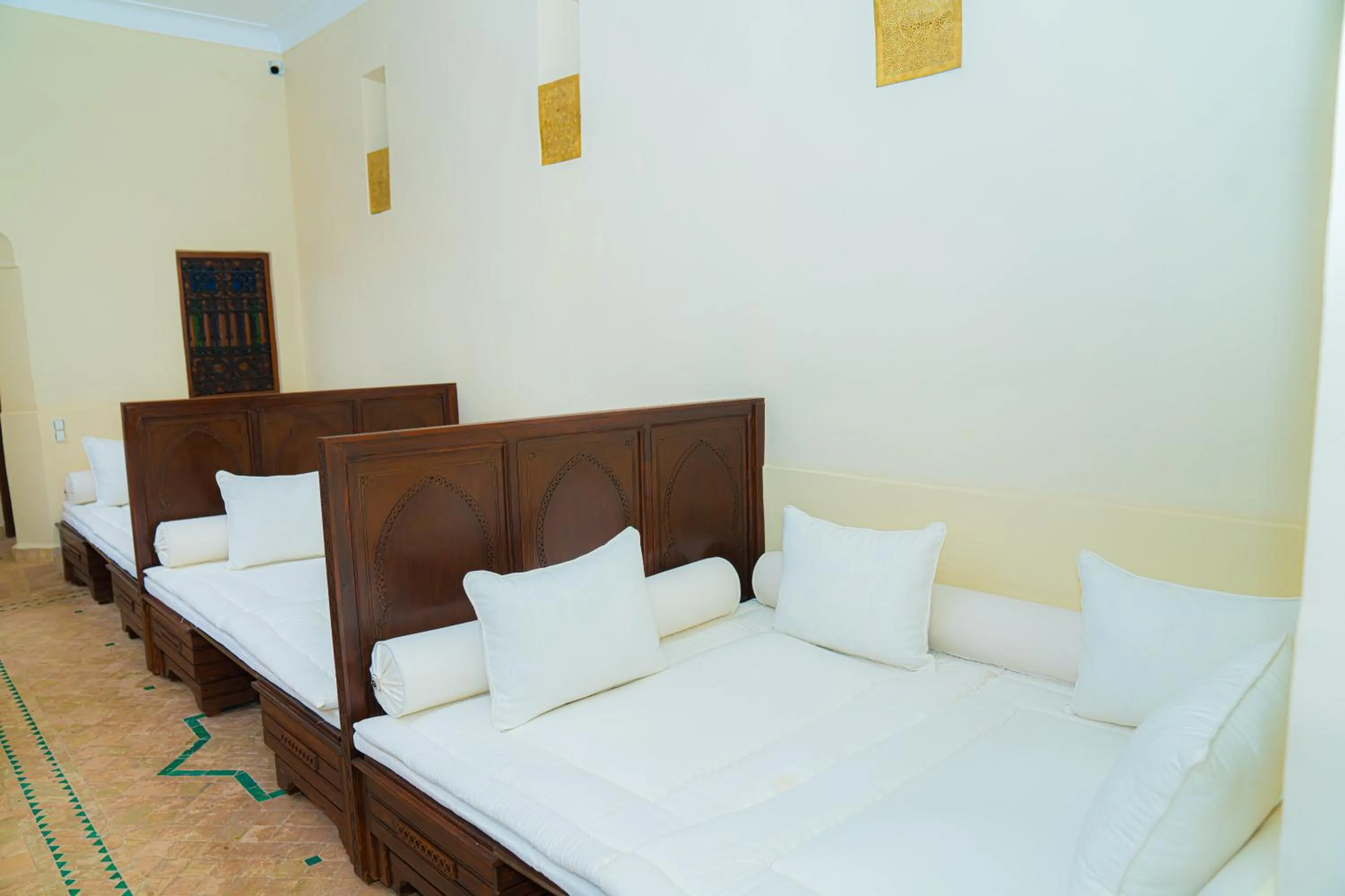 Communal lounge/ TV room, Bed in Riad Dar Zaouia