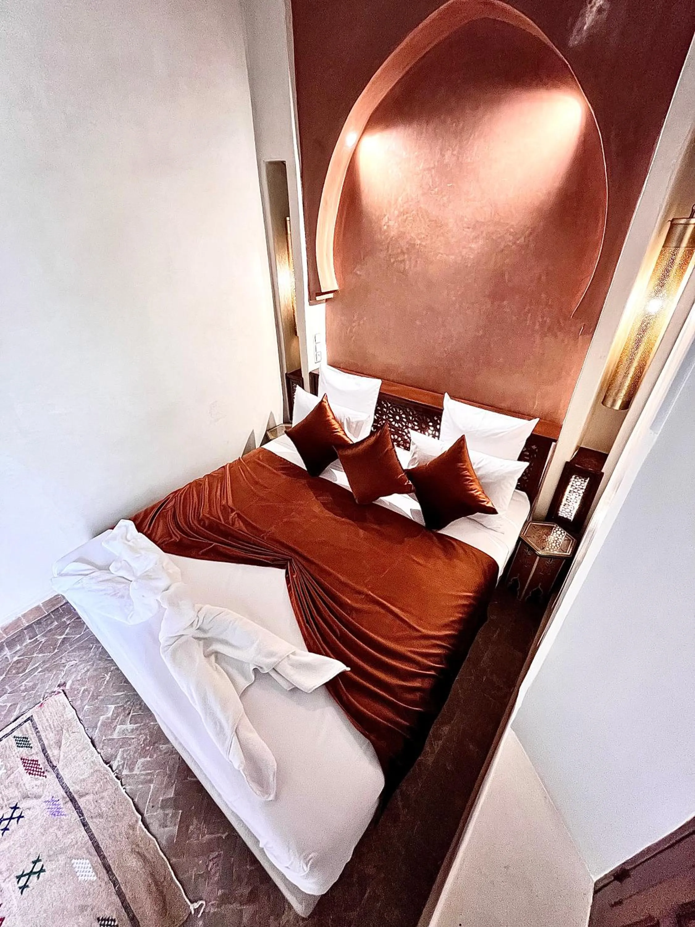 Photo of the whole room, Bed in Riad Dar Zaouia