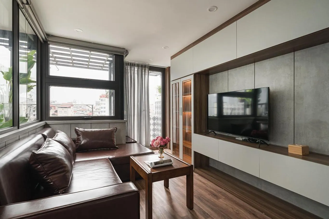 TV and multimedia in Narcissus 2 Hotel & Apartment