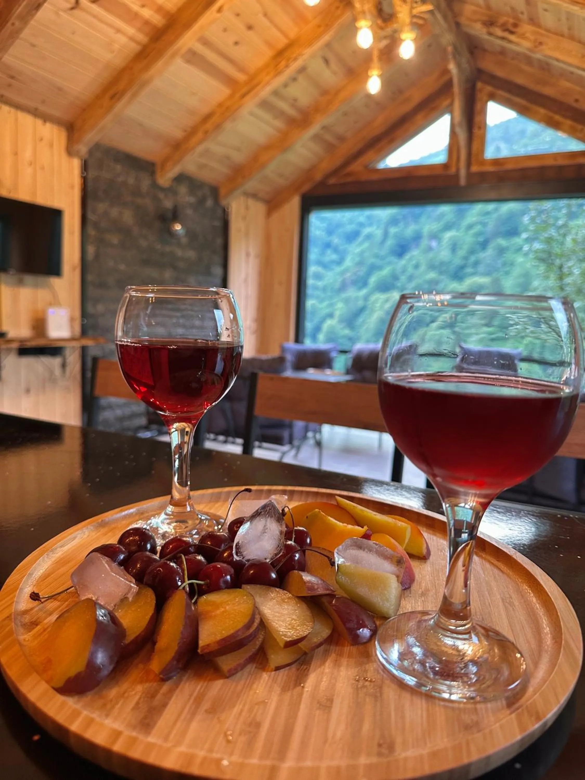 Food and drinks in Maysa Suit Bungalov