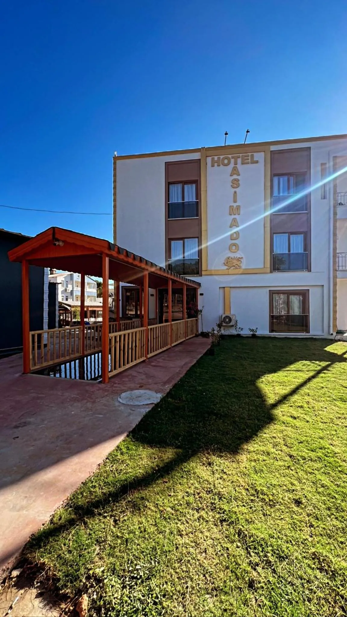Day in Asimado Hotel
