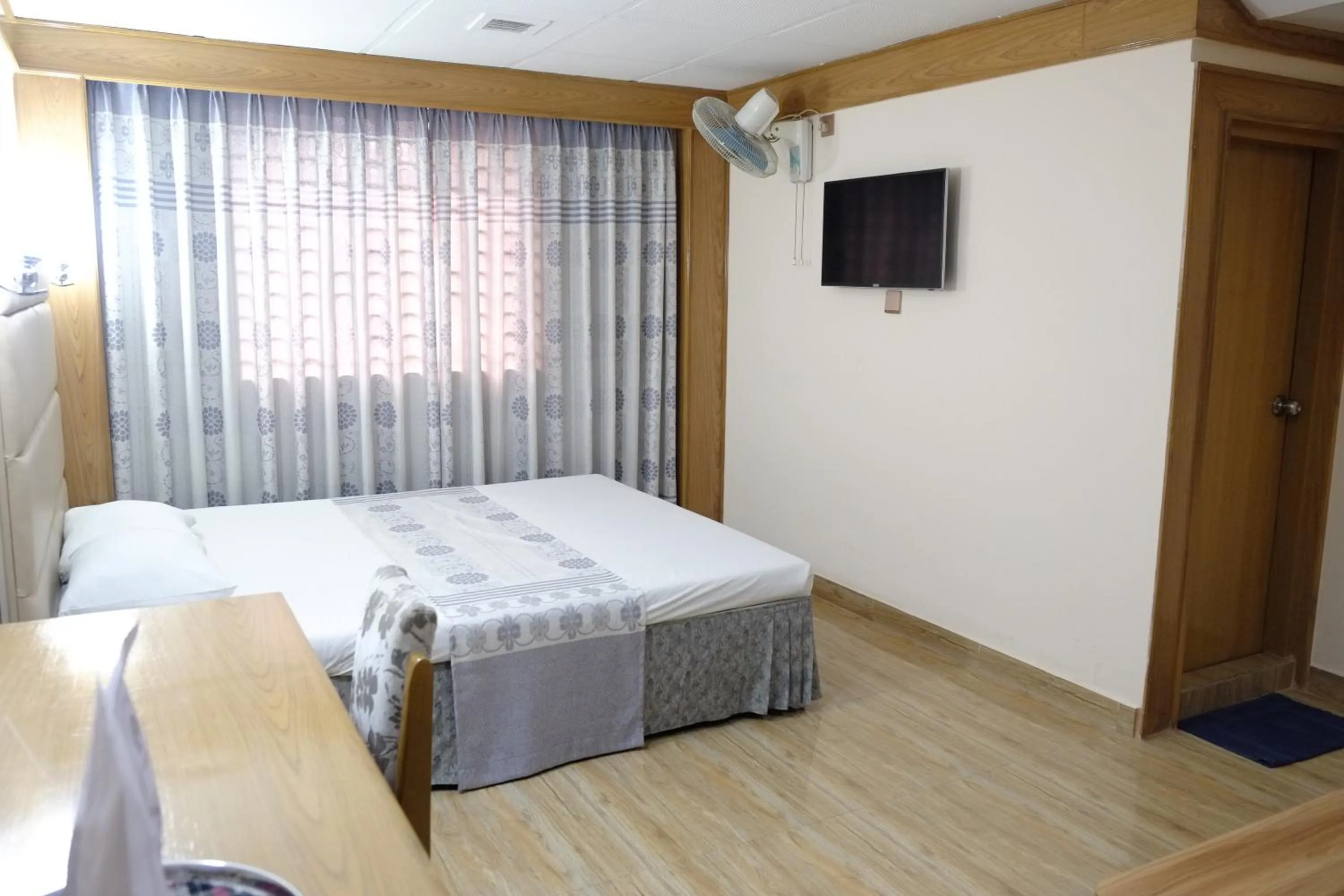 Bed in Hotel Saint Martin Ltd.