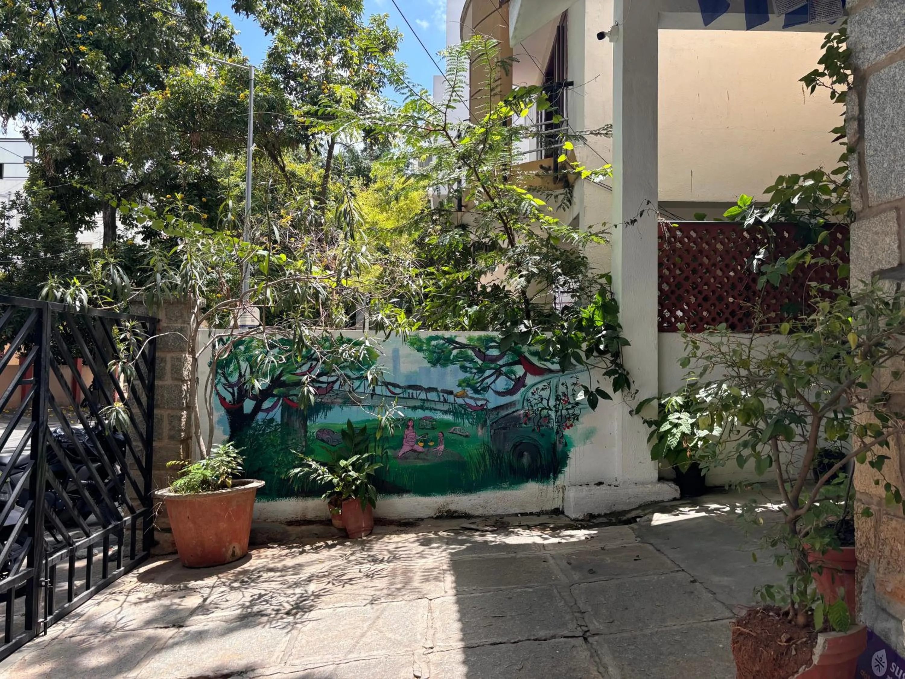 Facade/entrance in BYOC Hostels - Indiranagar