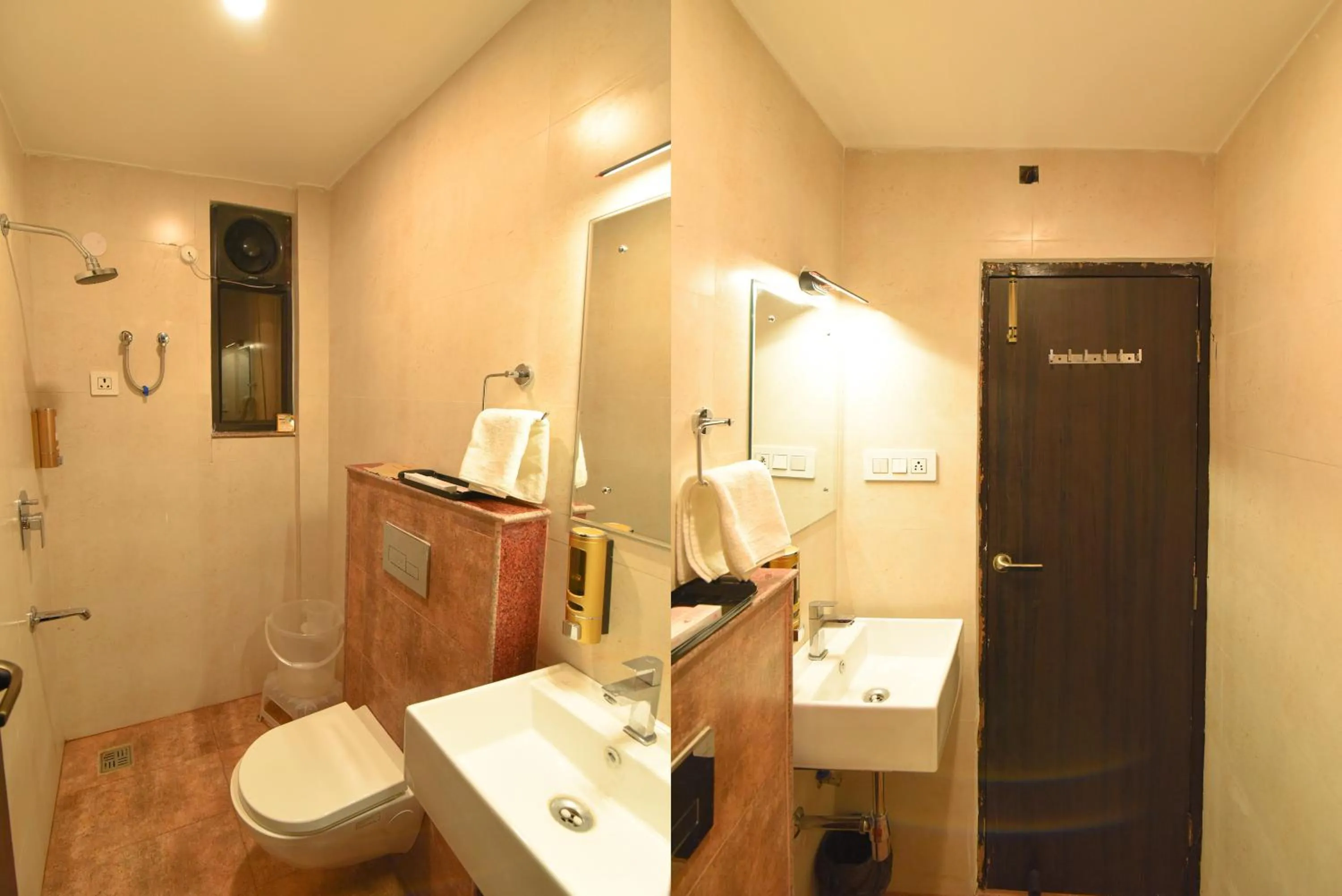 Shower in Hotel Swagat Suites