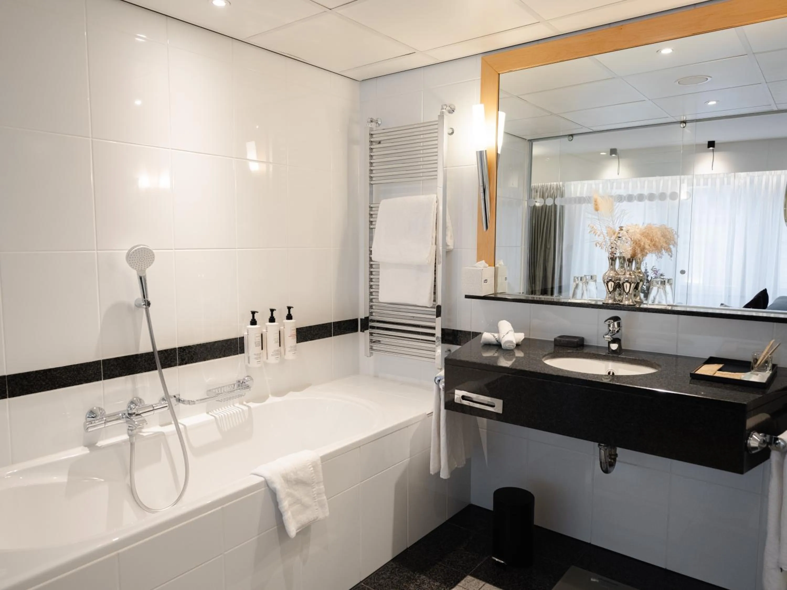 Bathroom in Swissôtel Amsterdam