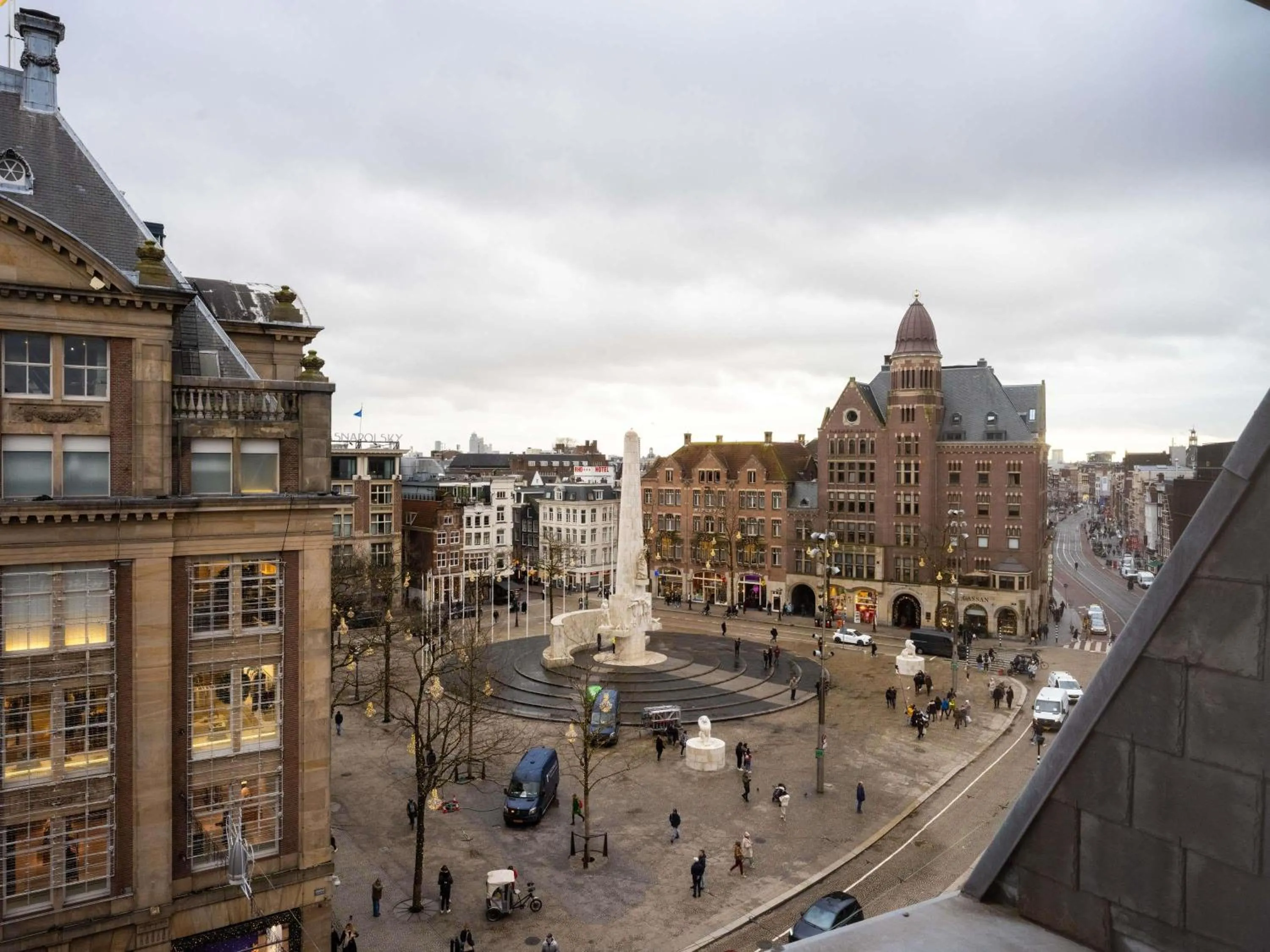 Bedroom in Swissôtel Amsterdam