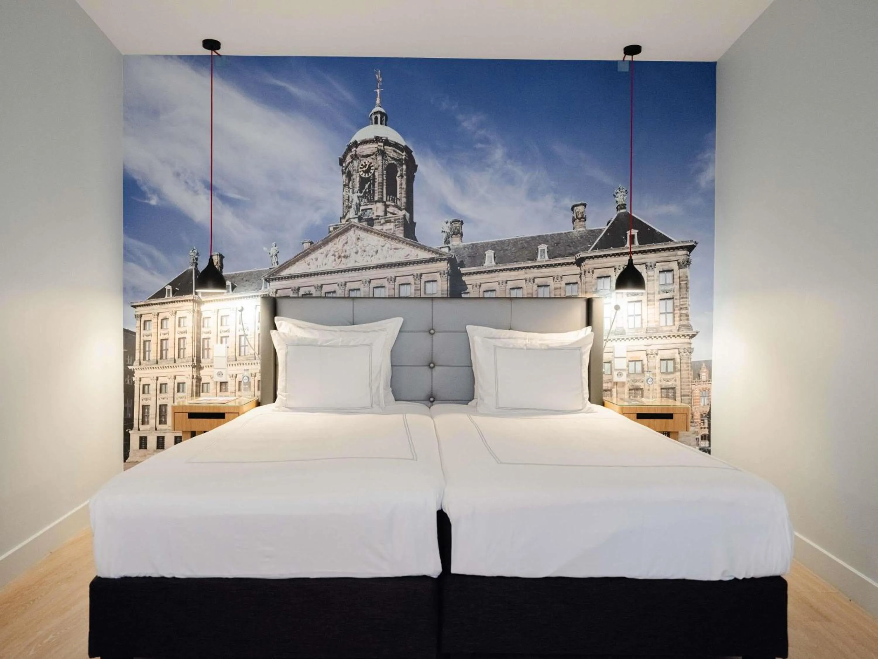 Bedroom, Bed in Swissôtel Amsterdam