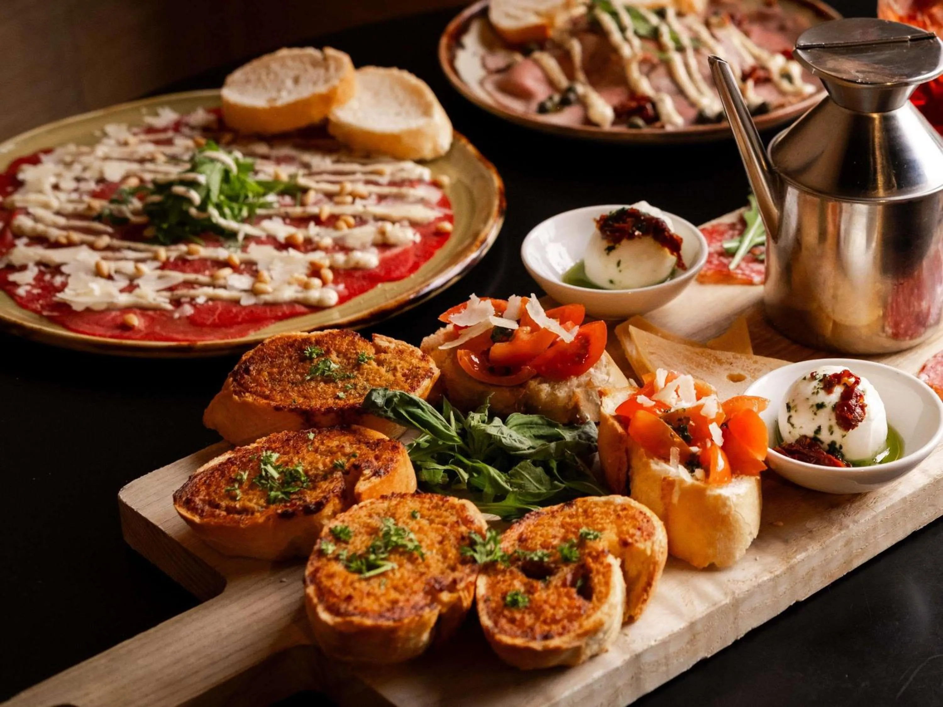 Restaurant/places to eat in Swissôtel Amsterdam