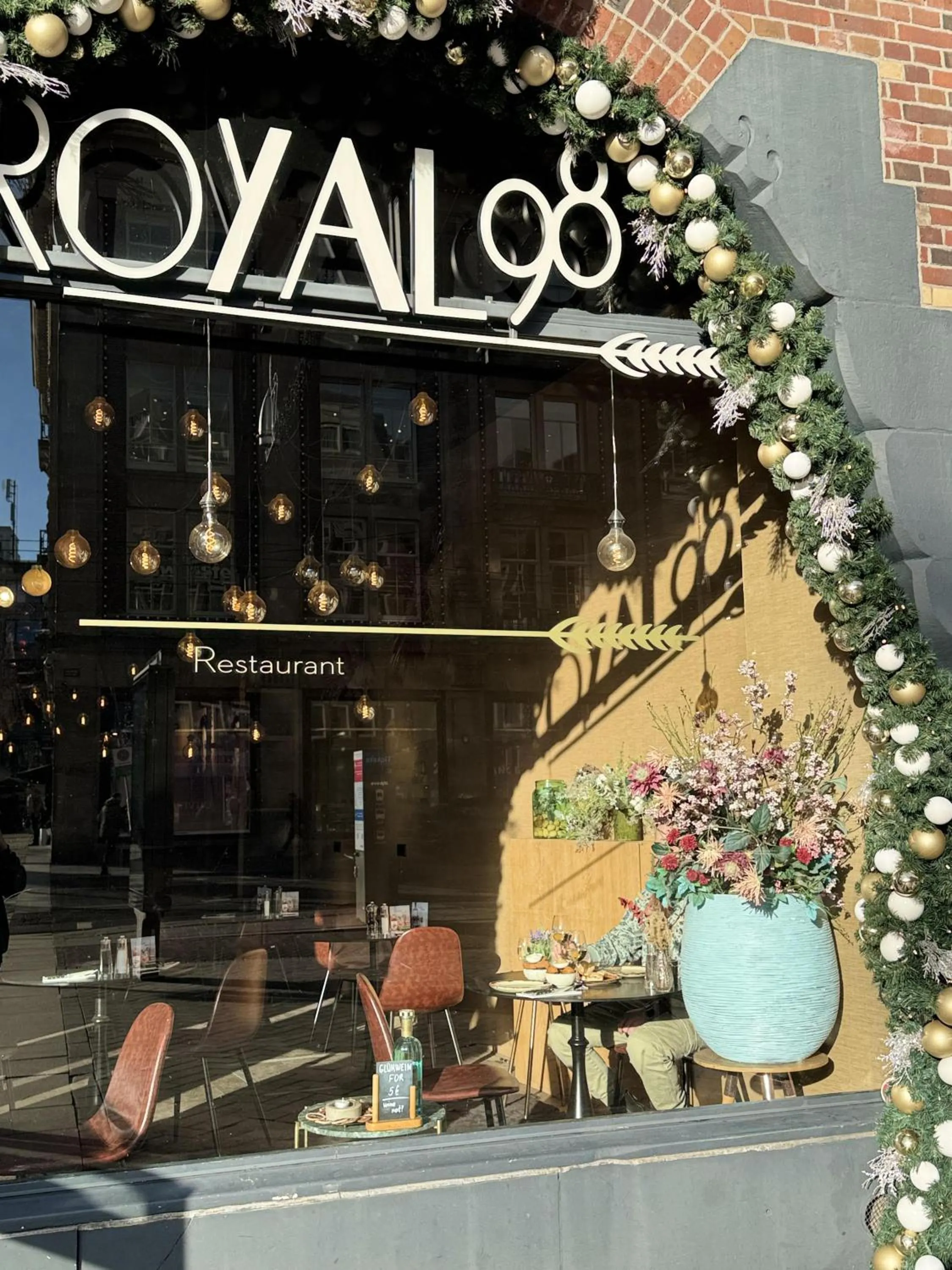 Lounge or bar in Swissôtel Amsterdam