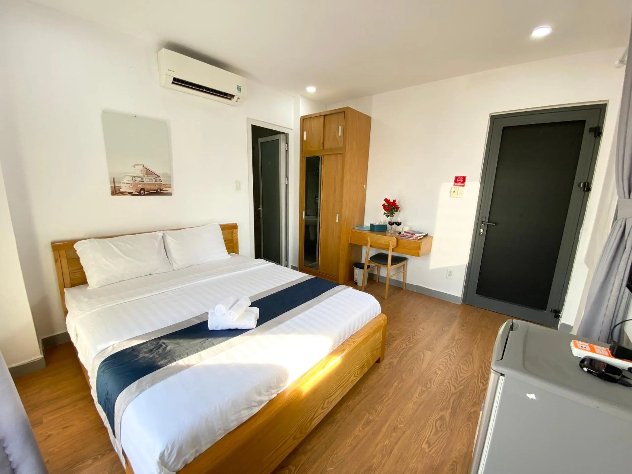 Photo of the whole room, Bed in Home Away Minh Khai - Serviced Apartment