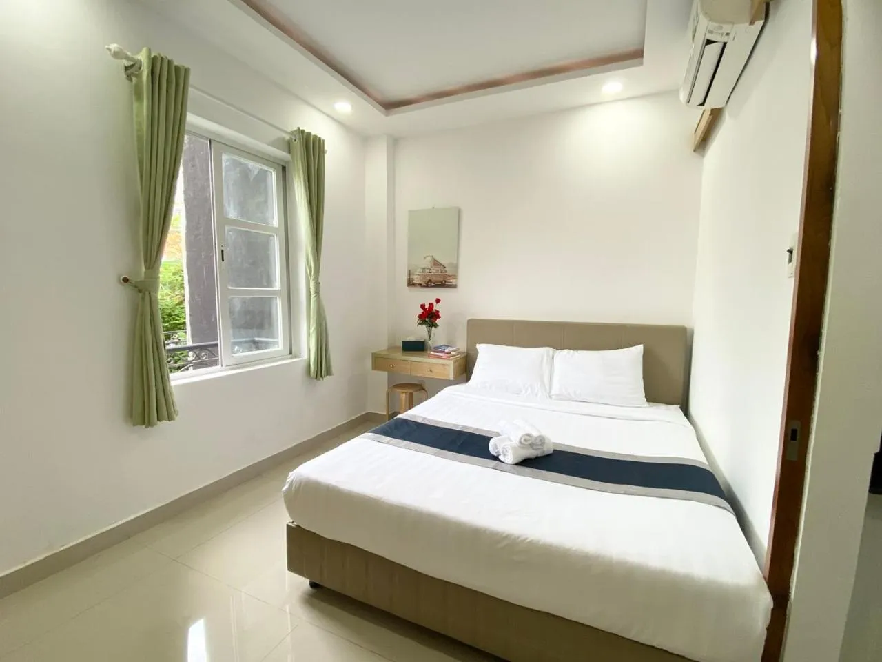 Bed in Home Away Minh Khai - Serviced Apartment