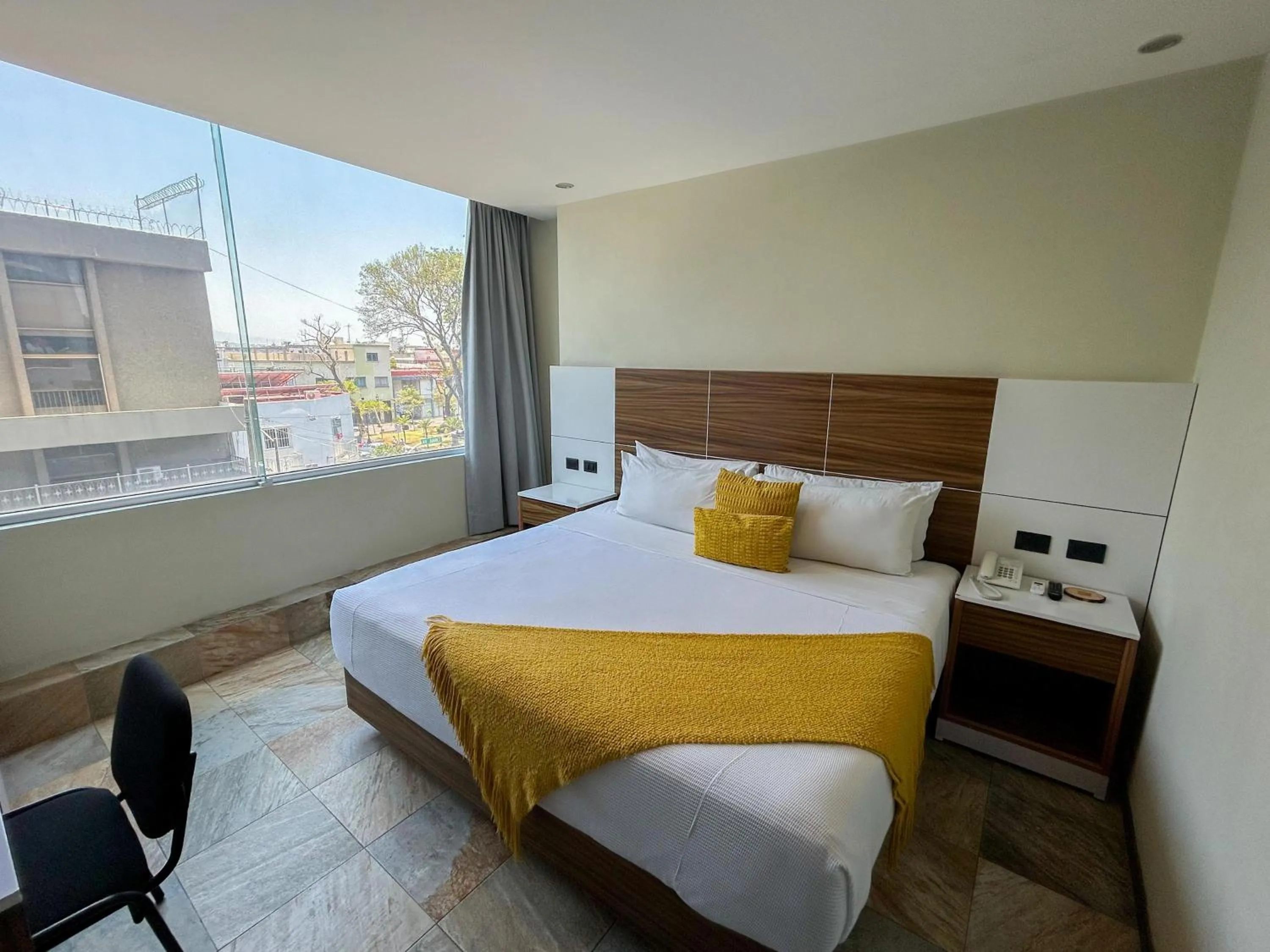 Bed in HVH by Yaxché