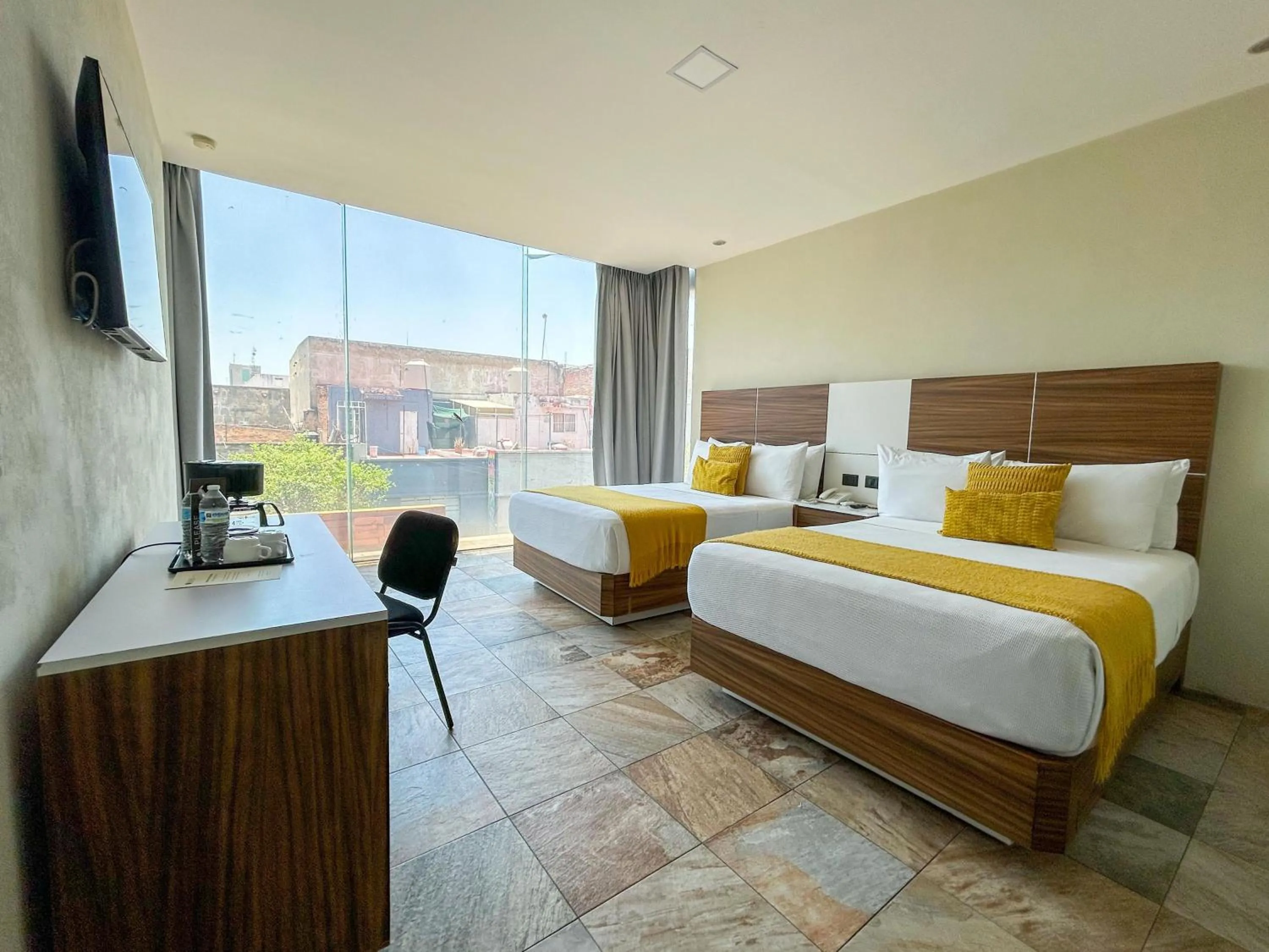 Bed in HVH by Yaxché