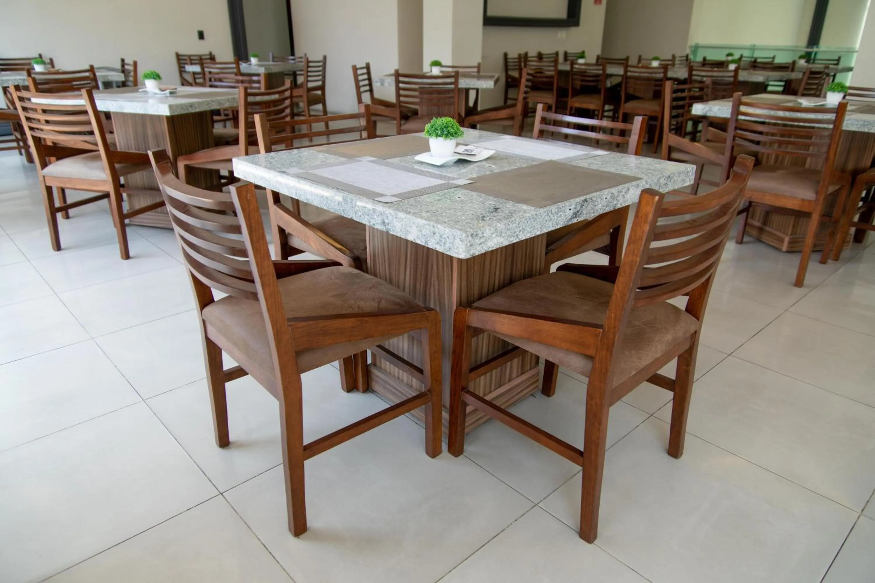 Restaurant/places to eat in HVH by Yaxché