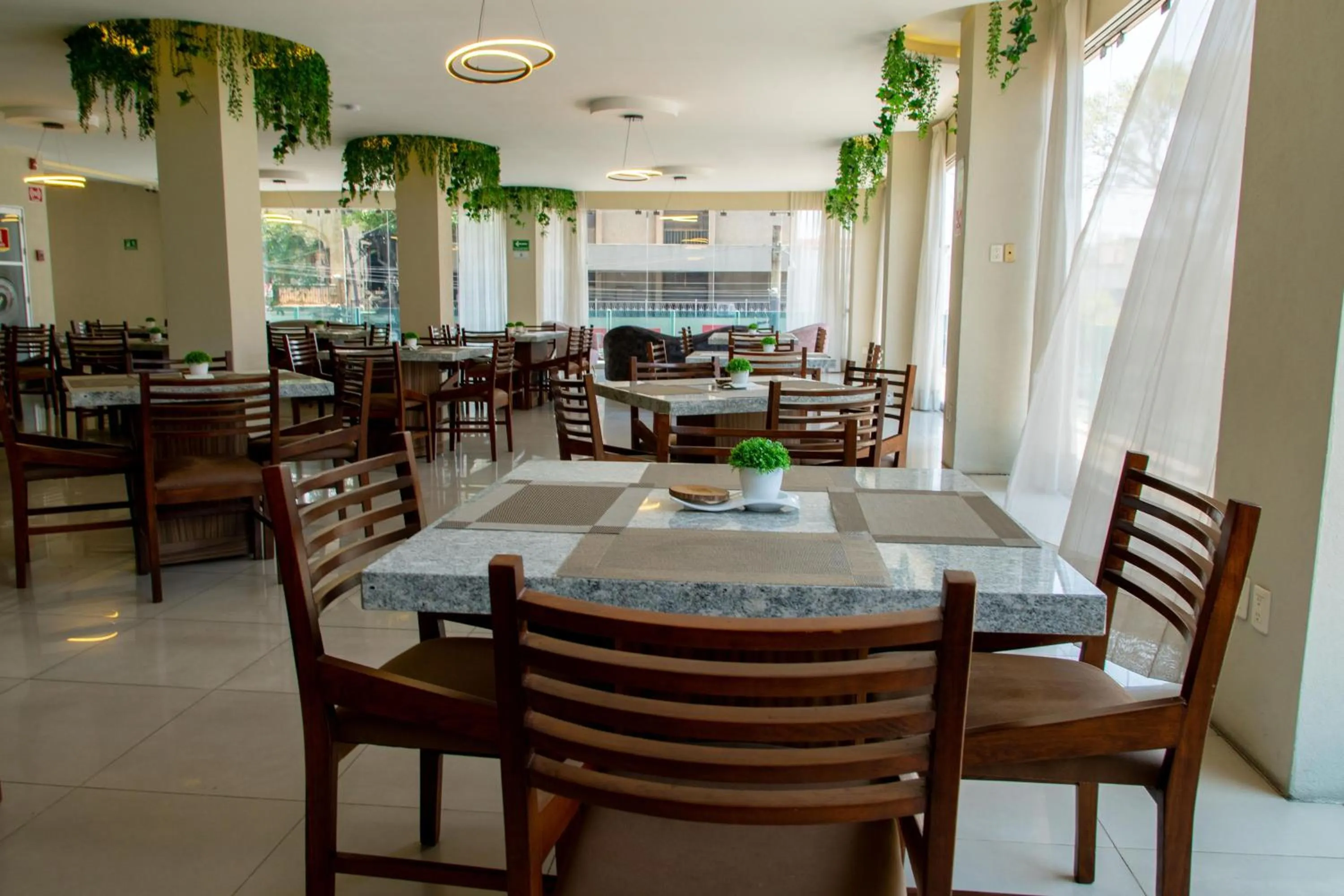 Restaurant/places to eat in HVH by Yaxché