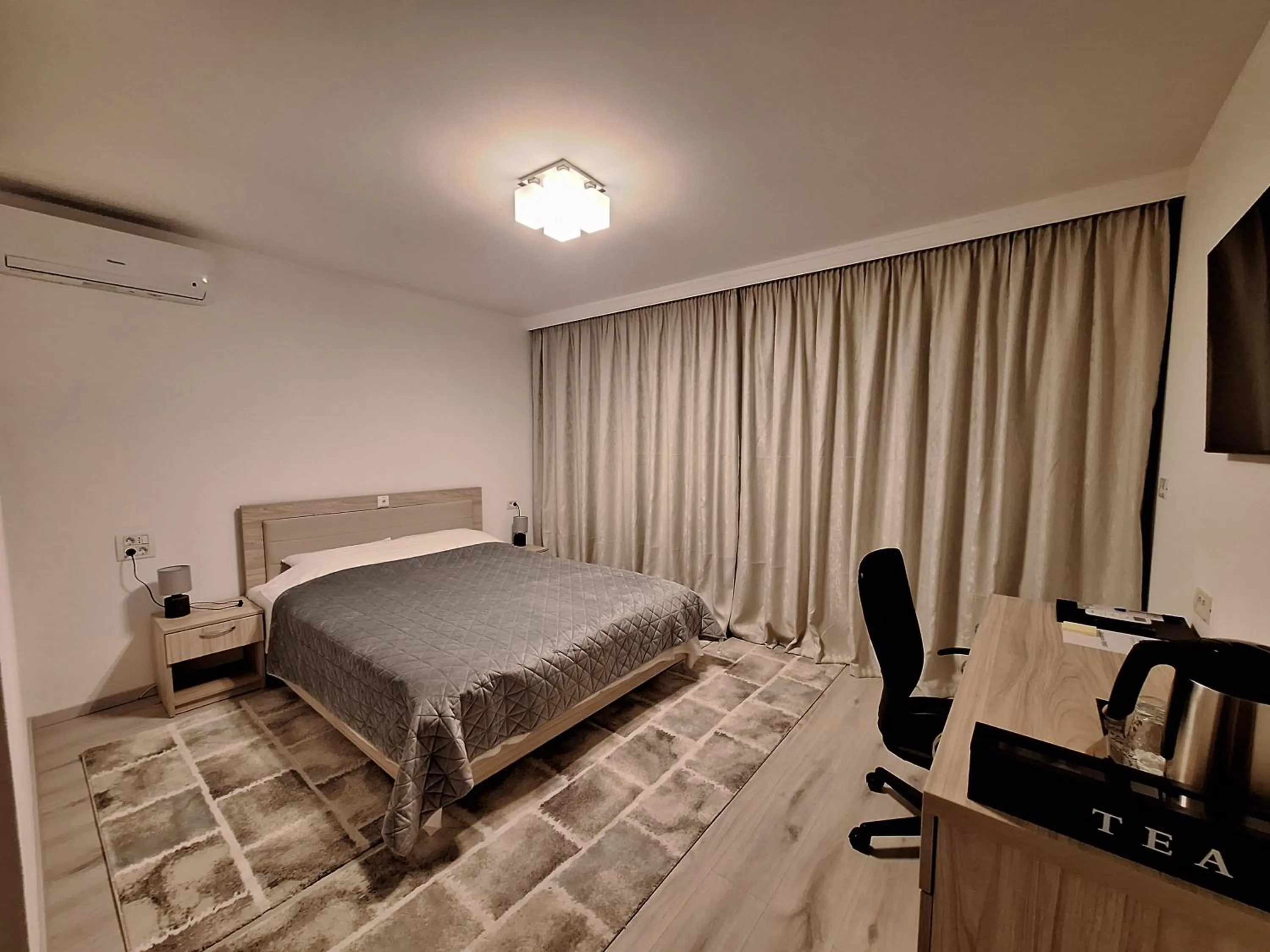 Shower, Bed in TREND