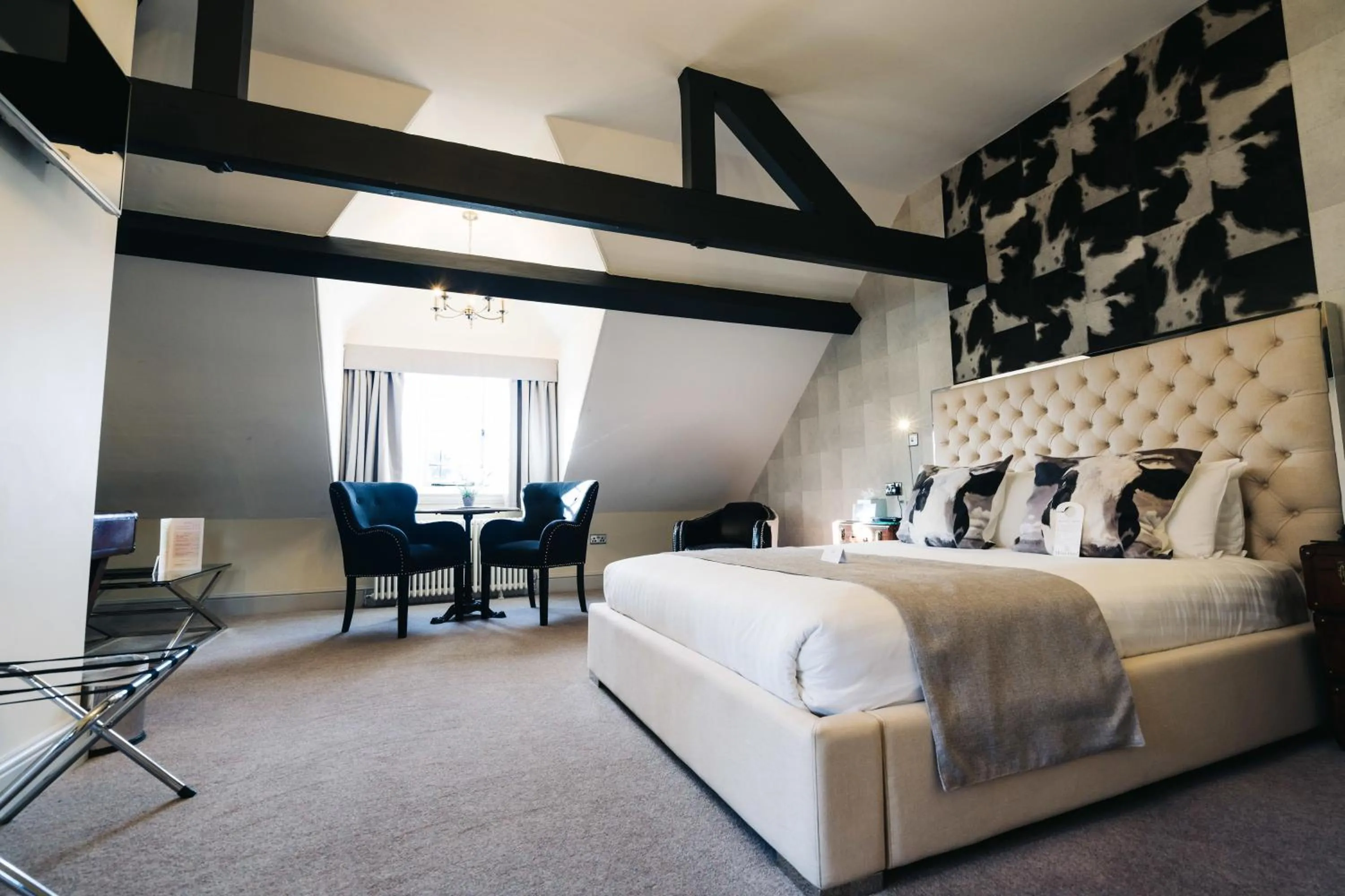 Bedroom, Bed in The Mount Country Manor Hotel & Golf Wolverhampton