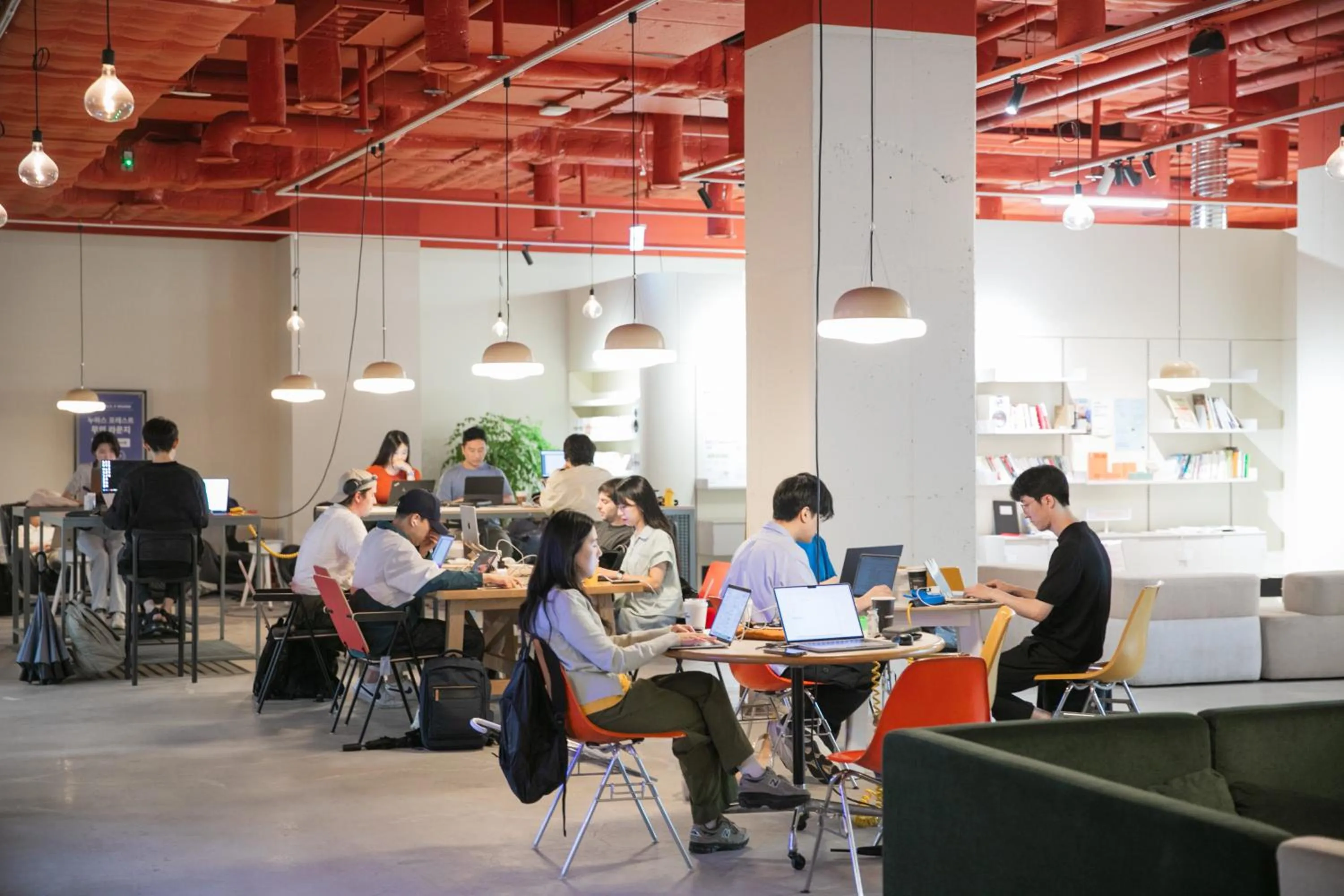Seating area in Local Stitch Creator Town Seogyo