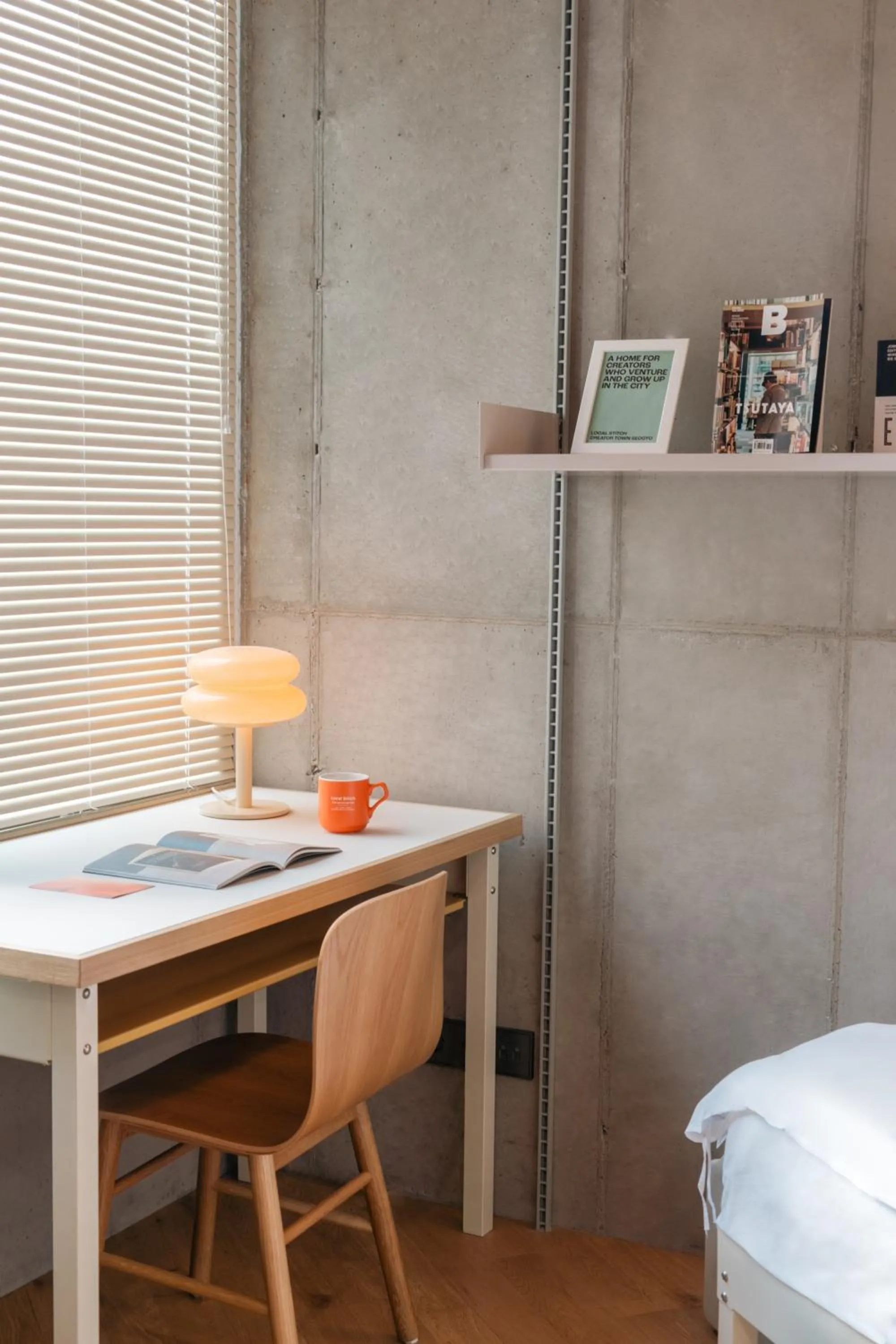 Photo of the whole room in Local Stitch Creator Town Seogyo